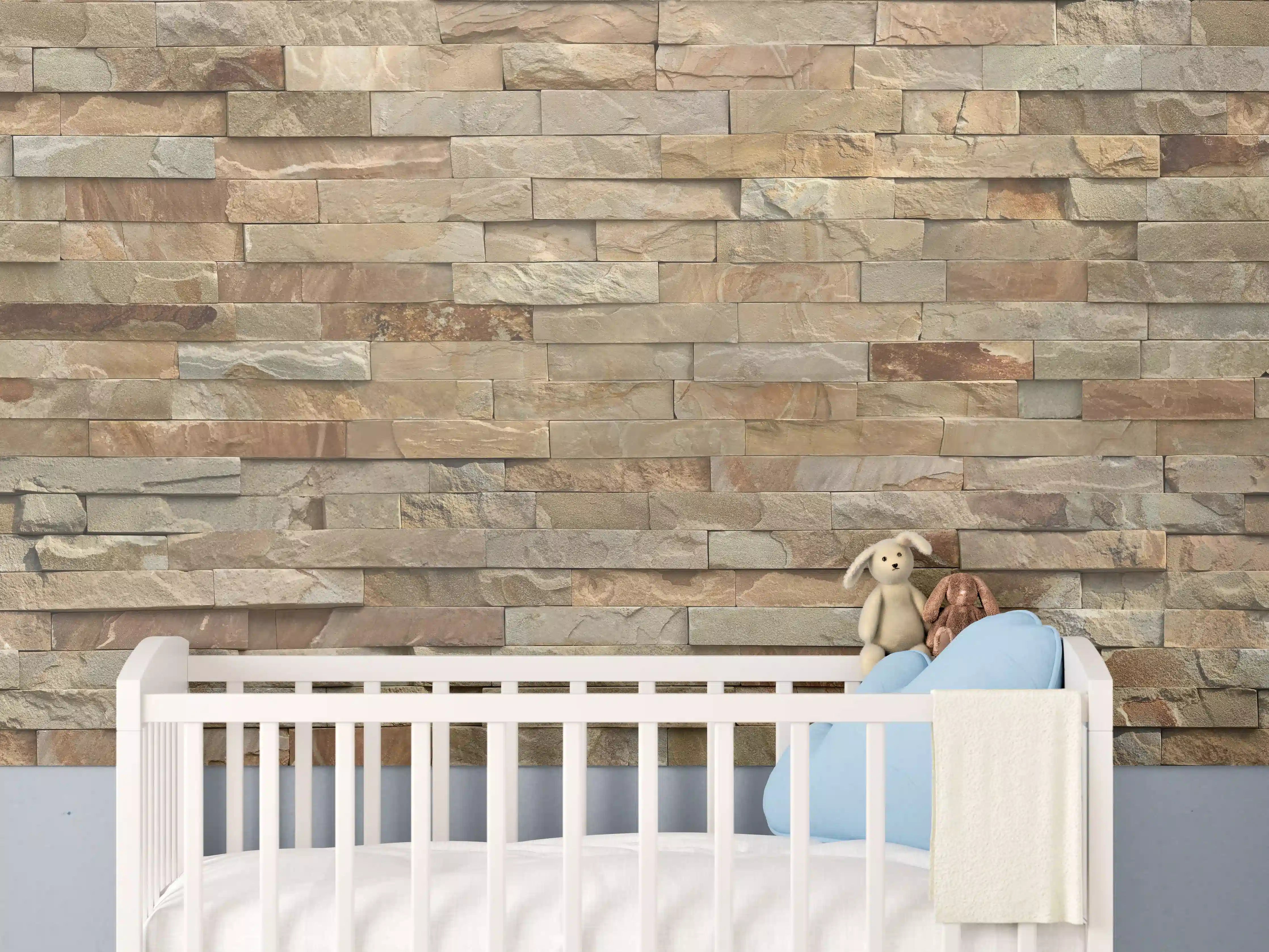 Babyzimmer Wandgestaltung - Streifiges Steinwandmuster