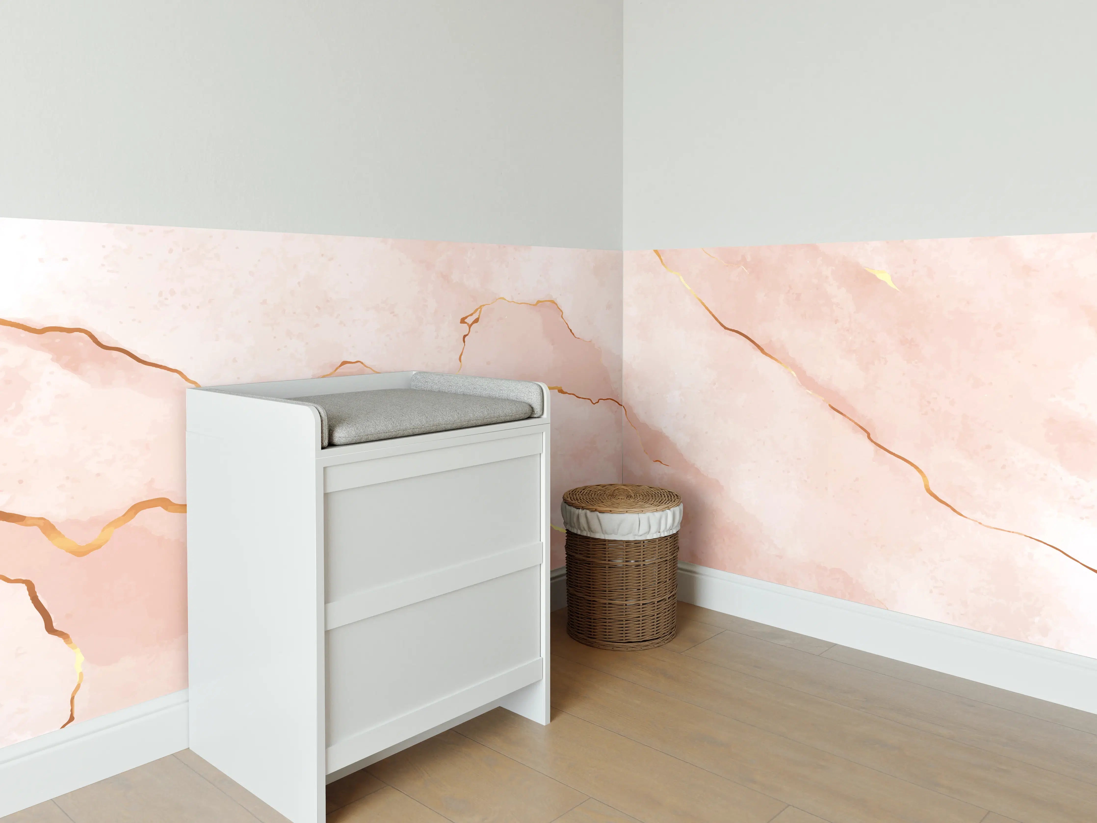 Babyzimmer Wandgestaltung - Textur in Roségold - Marmor