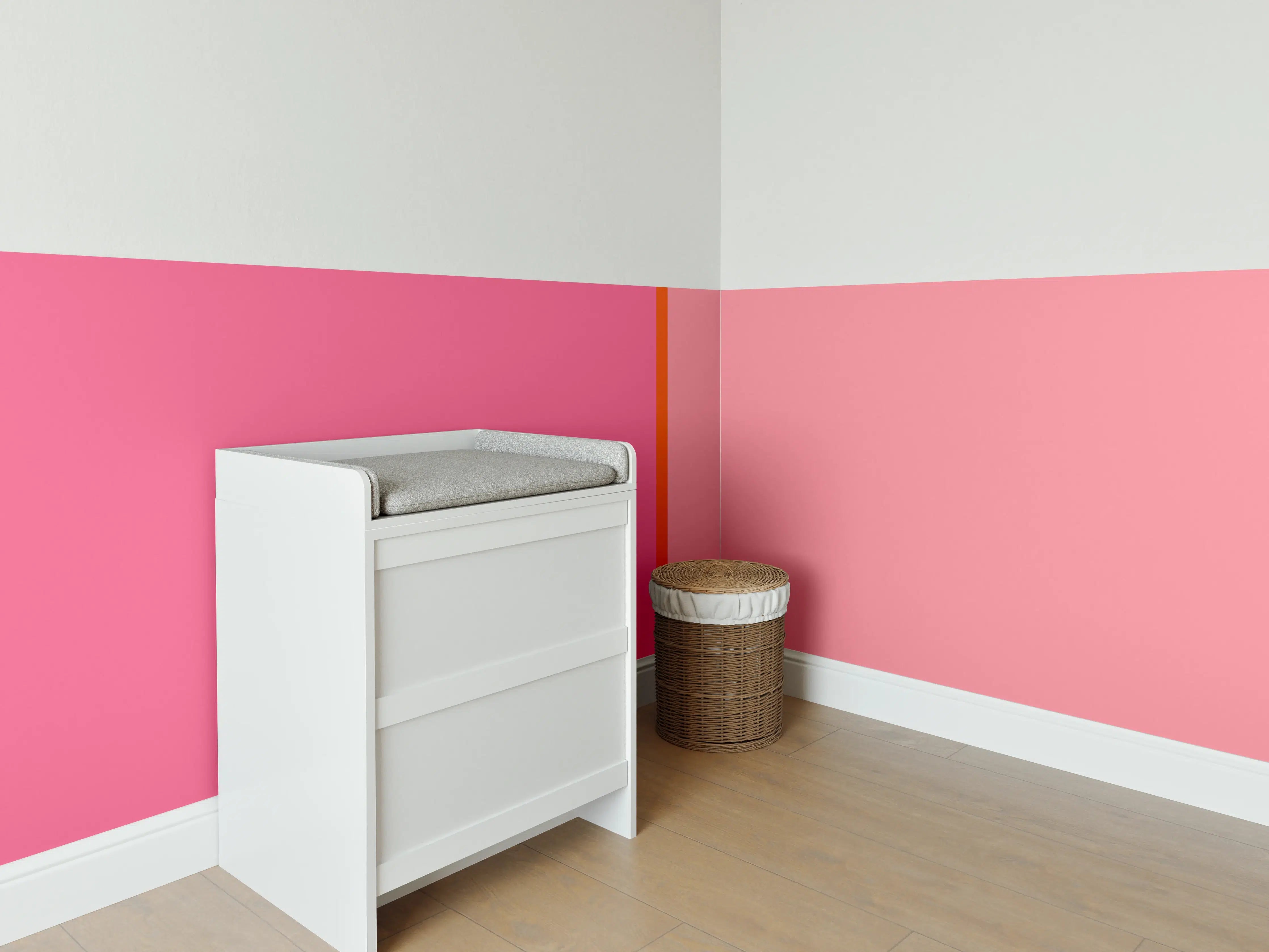 Babyzimmer Wandgestaltung - The Oranges - Easy Vertical - Raspberry
