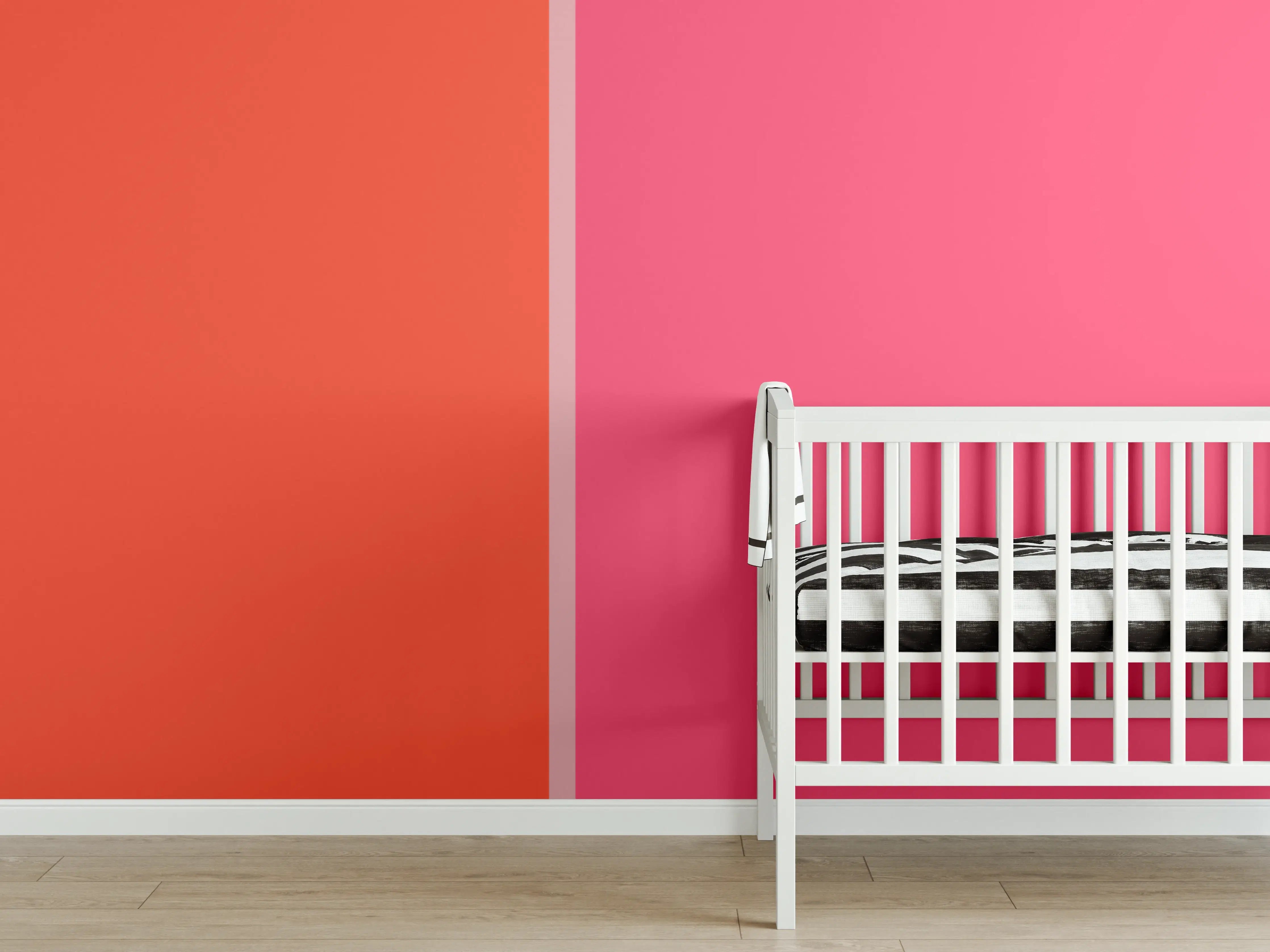 Babyzimmer Wandgestaltung - The Reds - Easy Vertikal - Strawberry