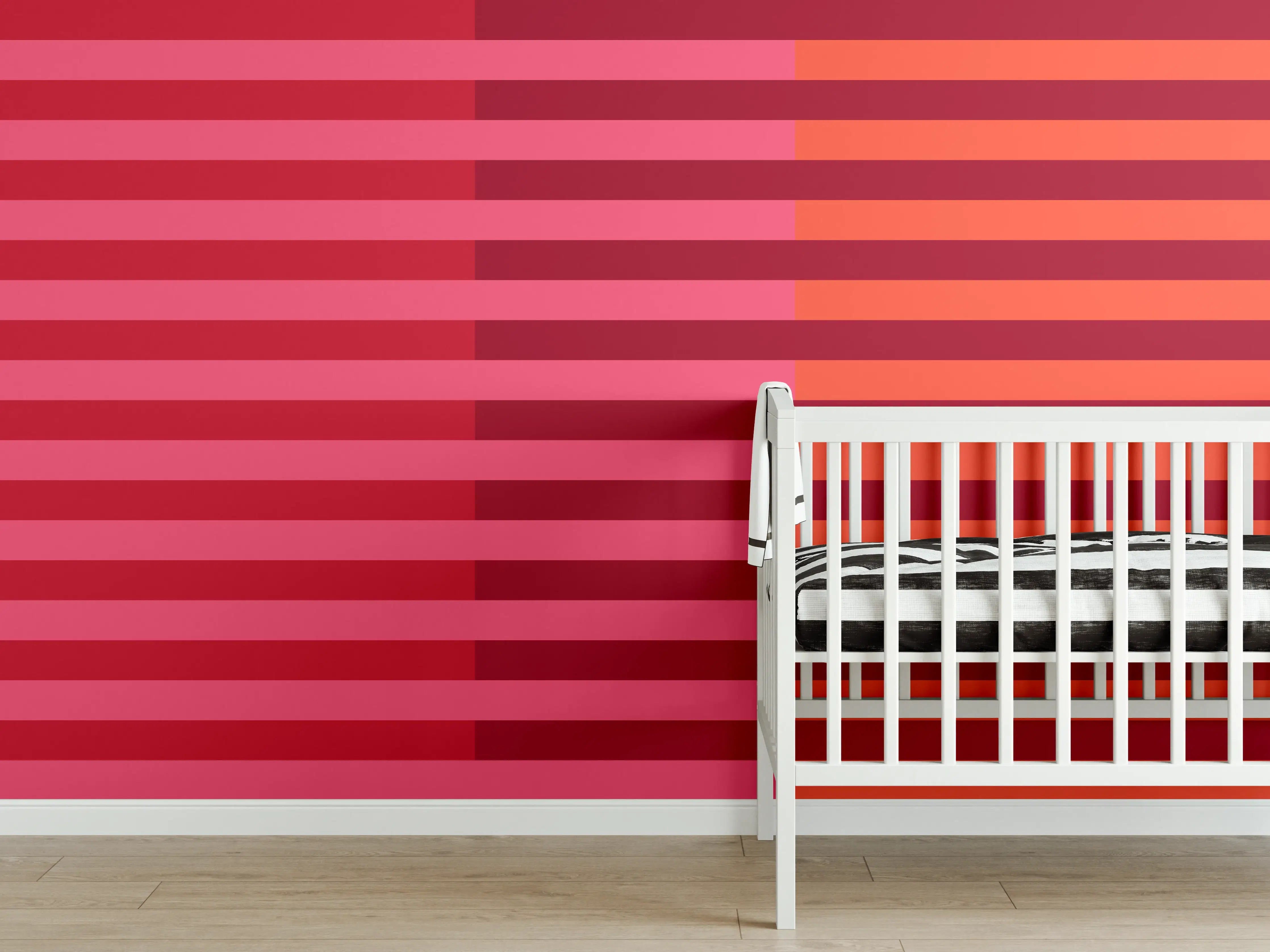 Babyzimmer Wandgestaltung - The Reds - Multy Stripes - Pomegranate