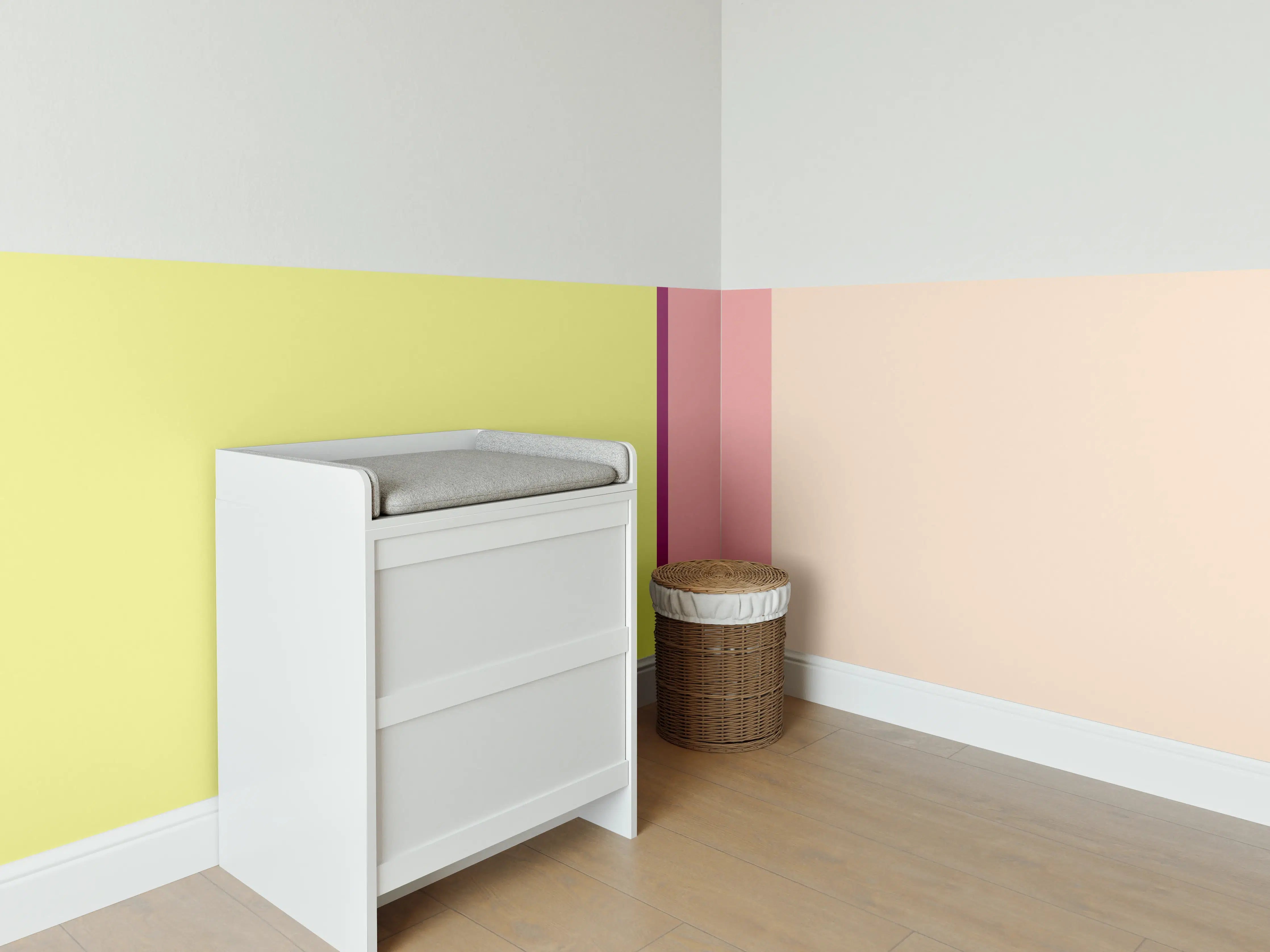 Babyzimmer Wandgestaltung - The Springs - Vertikal - Tulip
