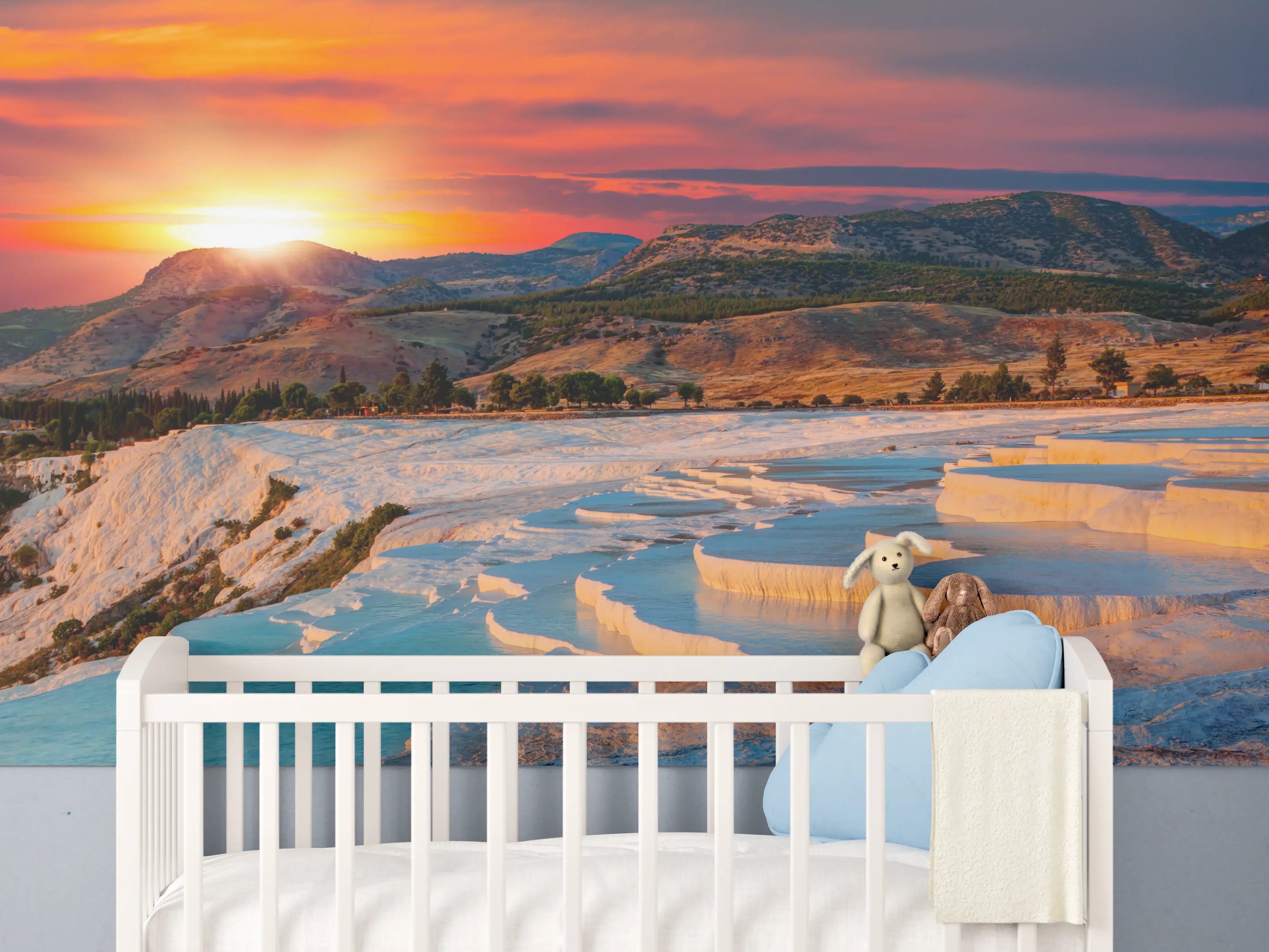 Babyzimmer Wandgestaltung - Travertinbecken in Pamukkale am Abend