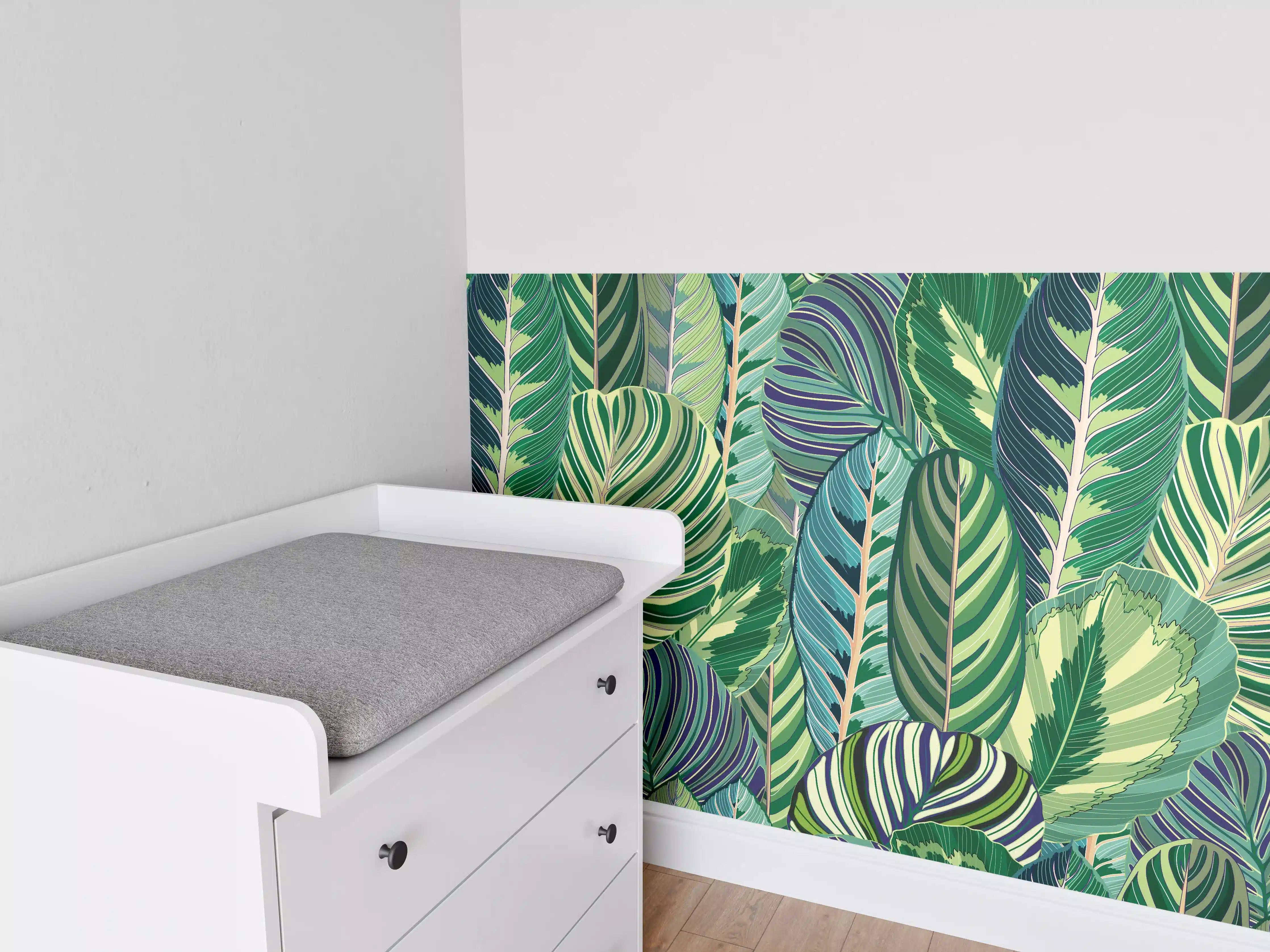 Babyzimmer Wandgestaltung - Tropische Blätter Grün-Türkis-Lila