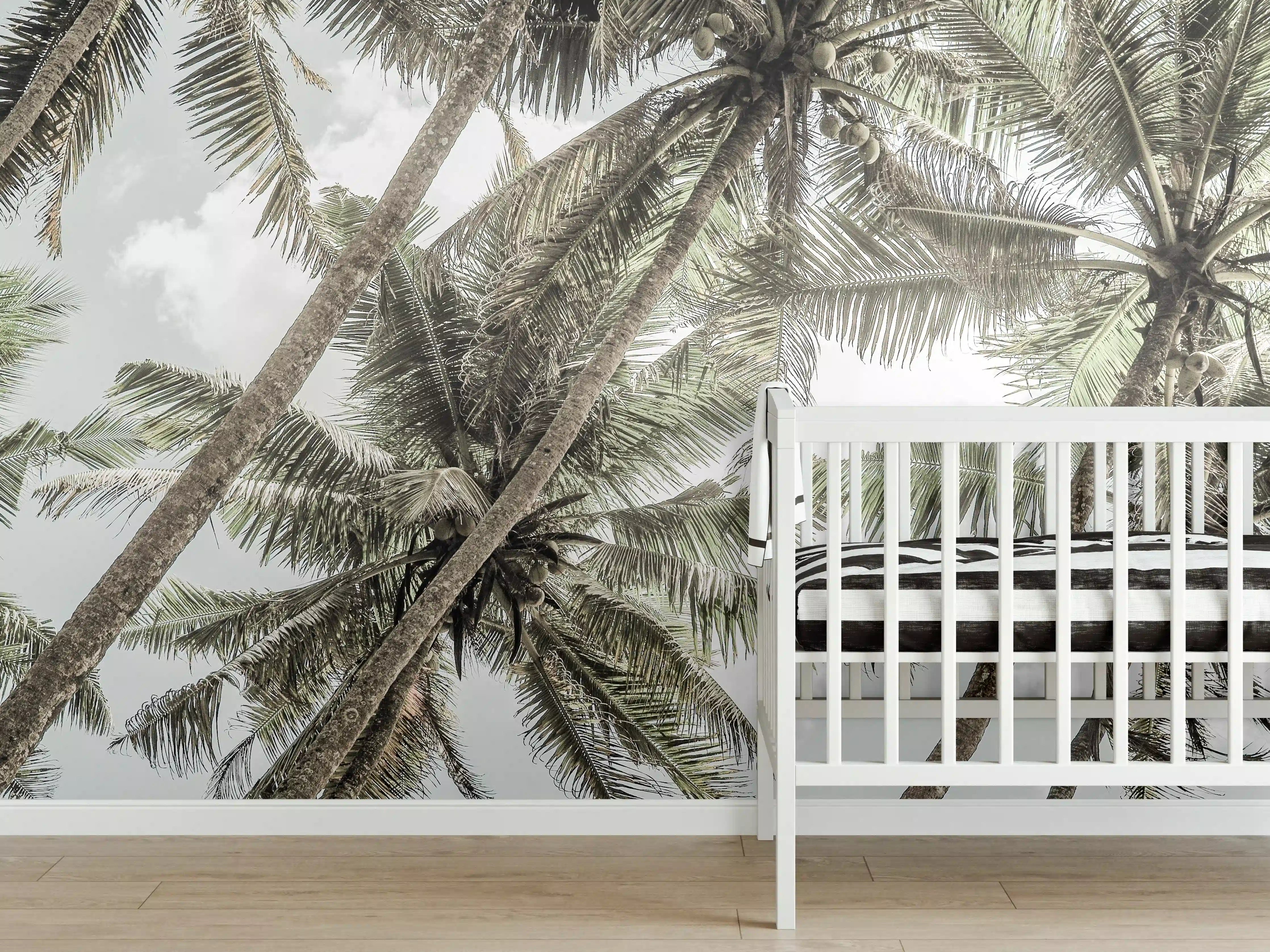 Babyzimmer Wandgestaltung - Tropische Palmenhimmel-Stimmung