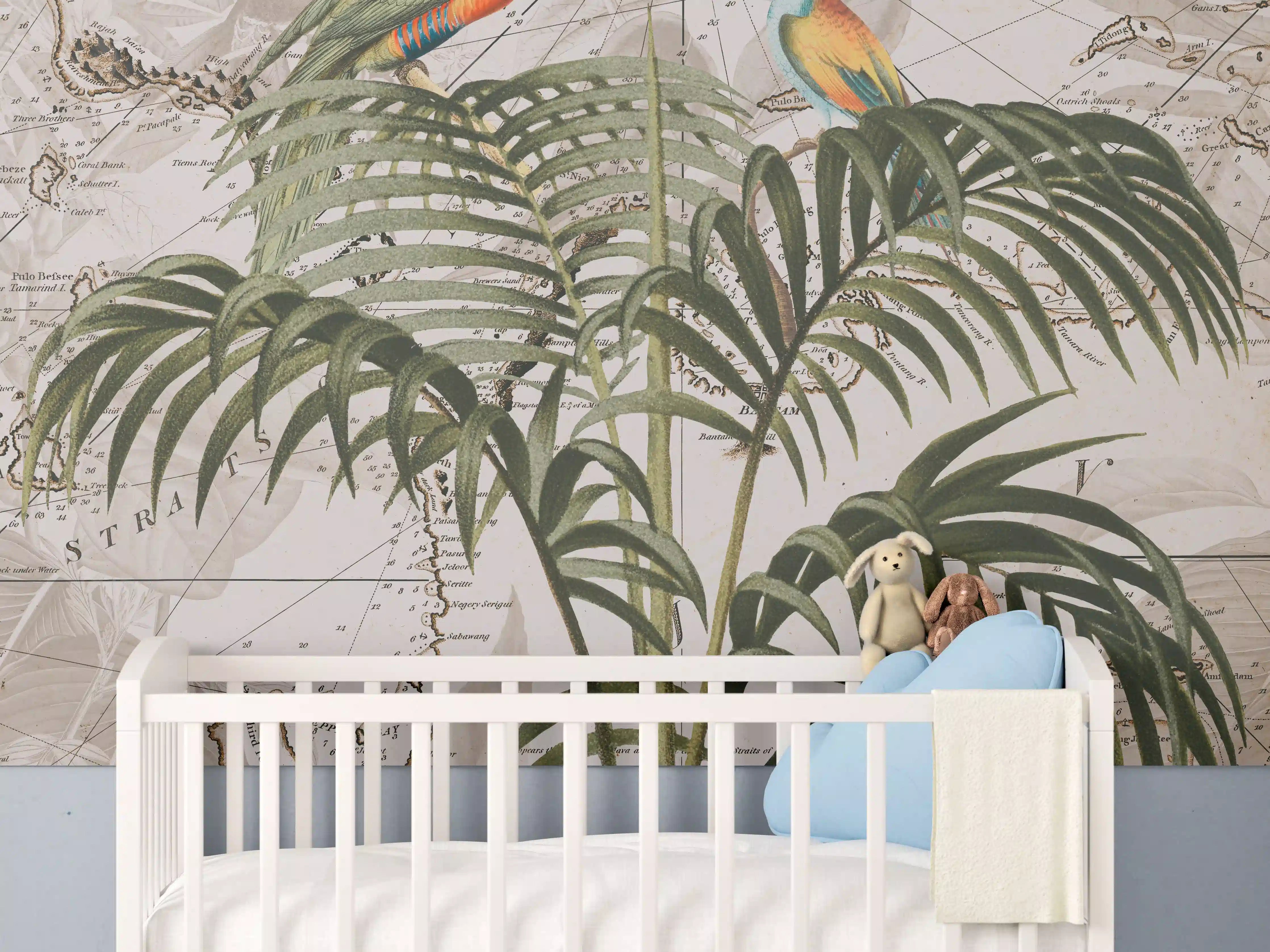 Babyzimmer Wandgestaltung - Tropische Vögel und Palmen auf antiker Karte