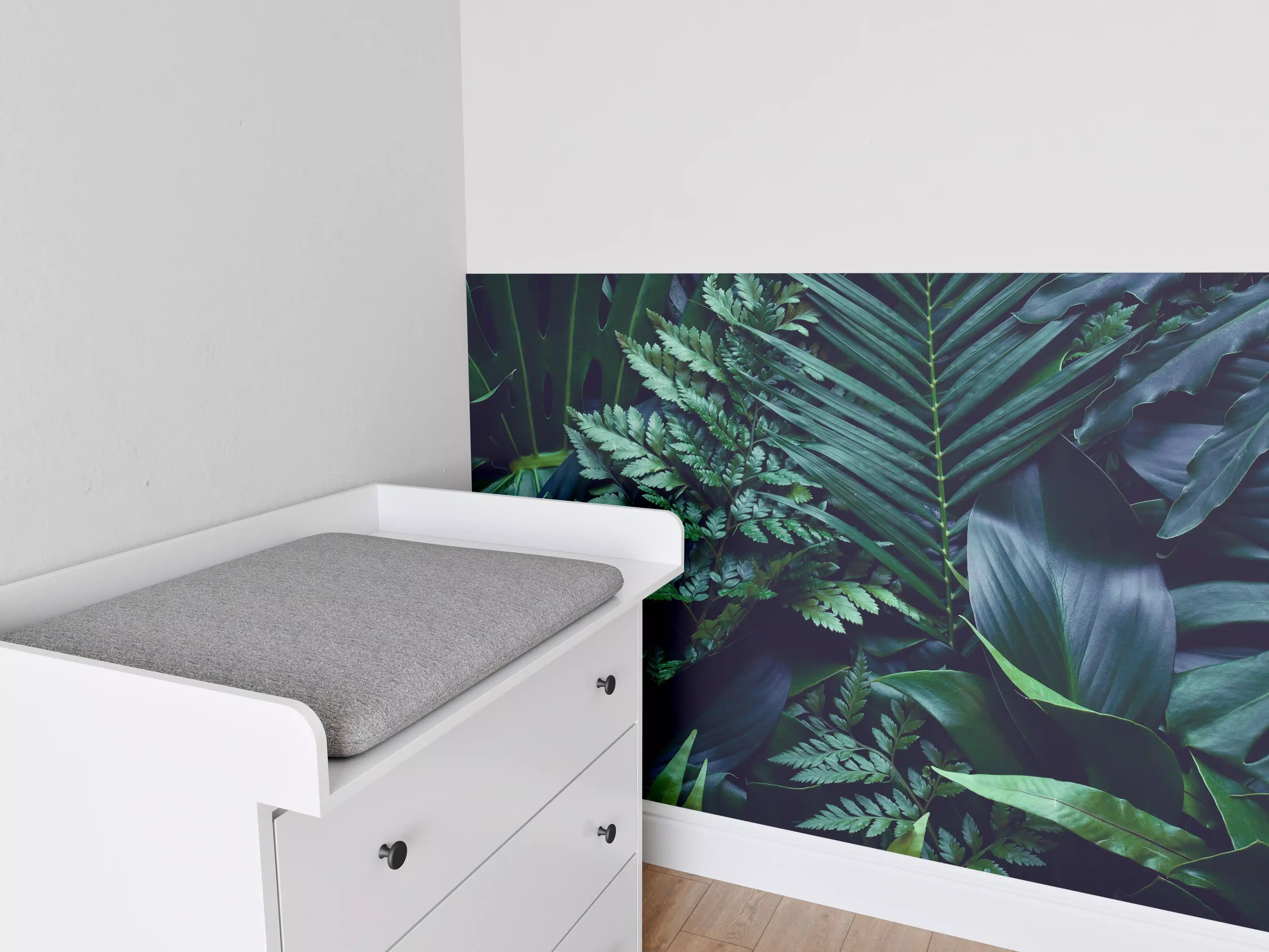 Babyzimmer Wandgestaltung - Tropischen grüne Blätter bei Nacht