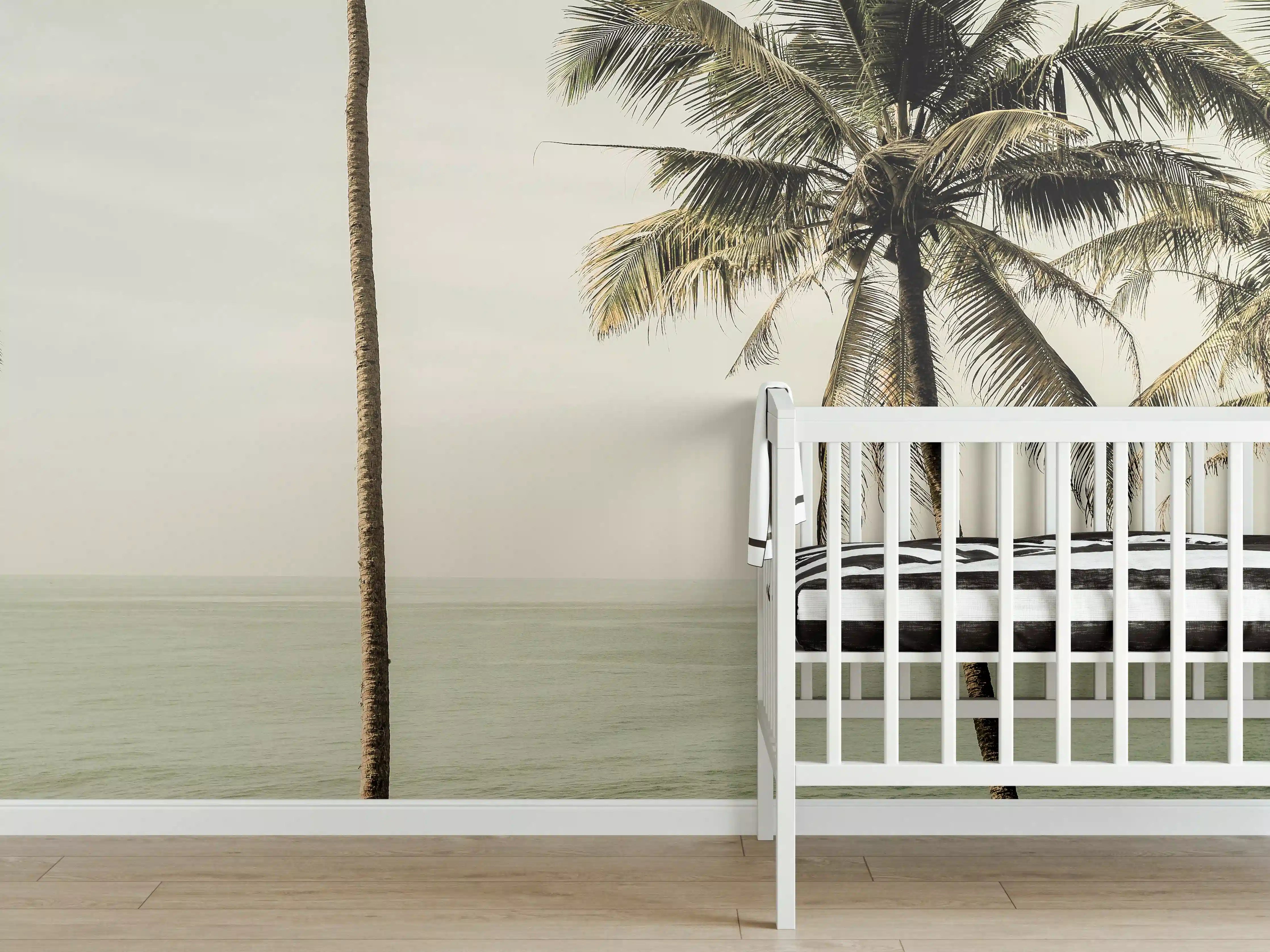 Babyzimmer Wandgestaltung - Tropisches Palmen-Meer-Panorama