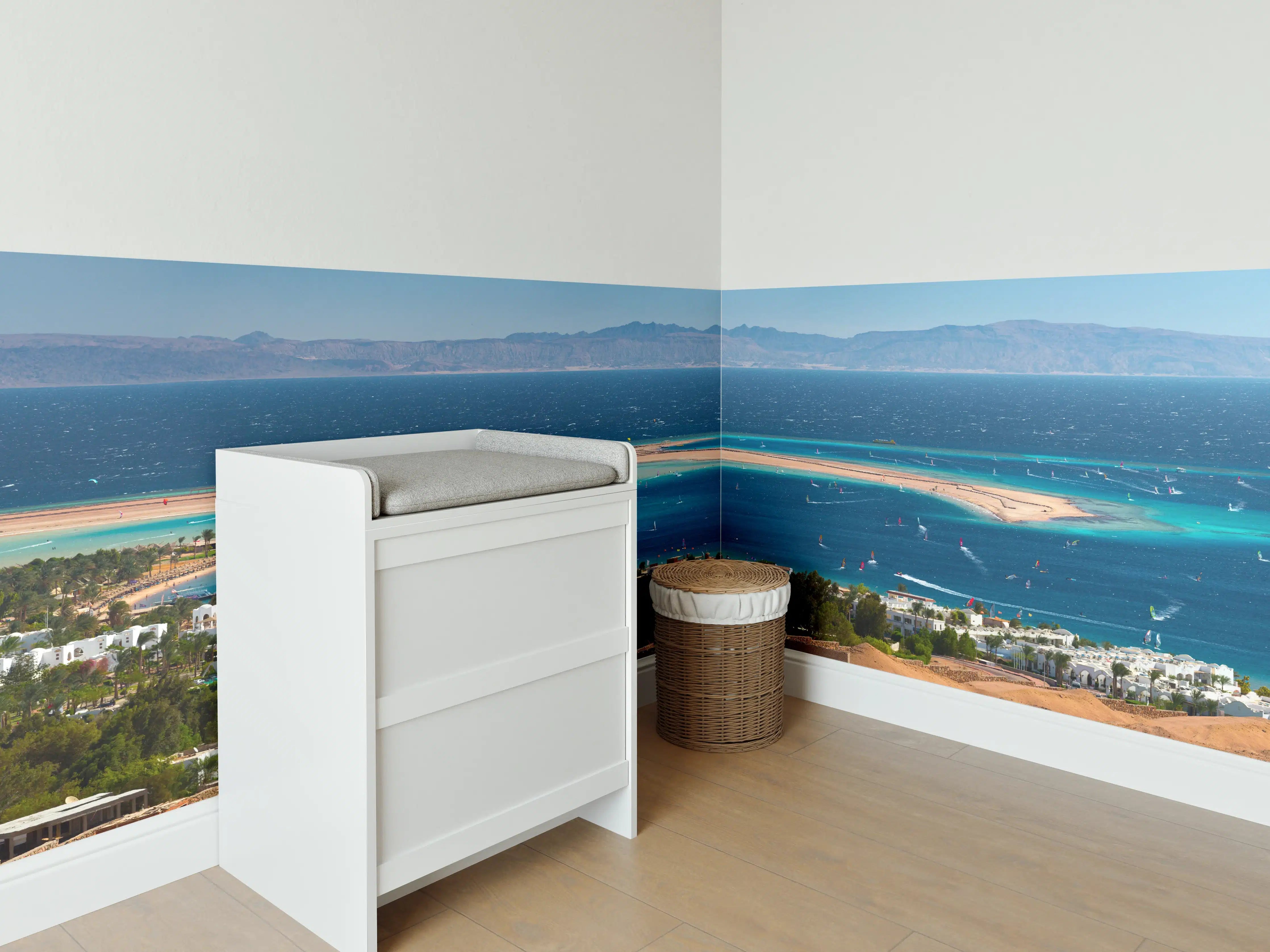 Babyzimmer Wandgestaltung - Türkisblaue Lagunenansicht