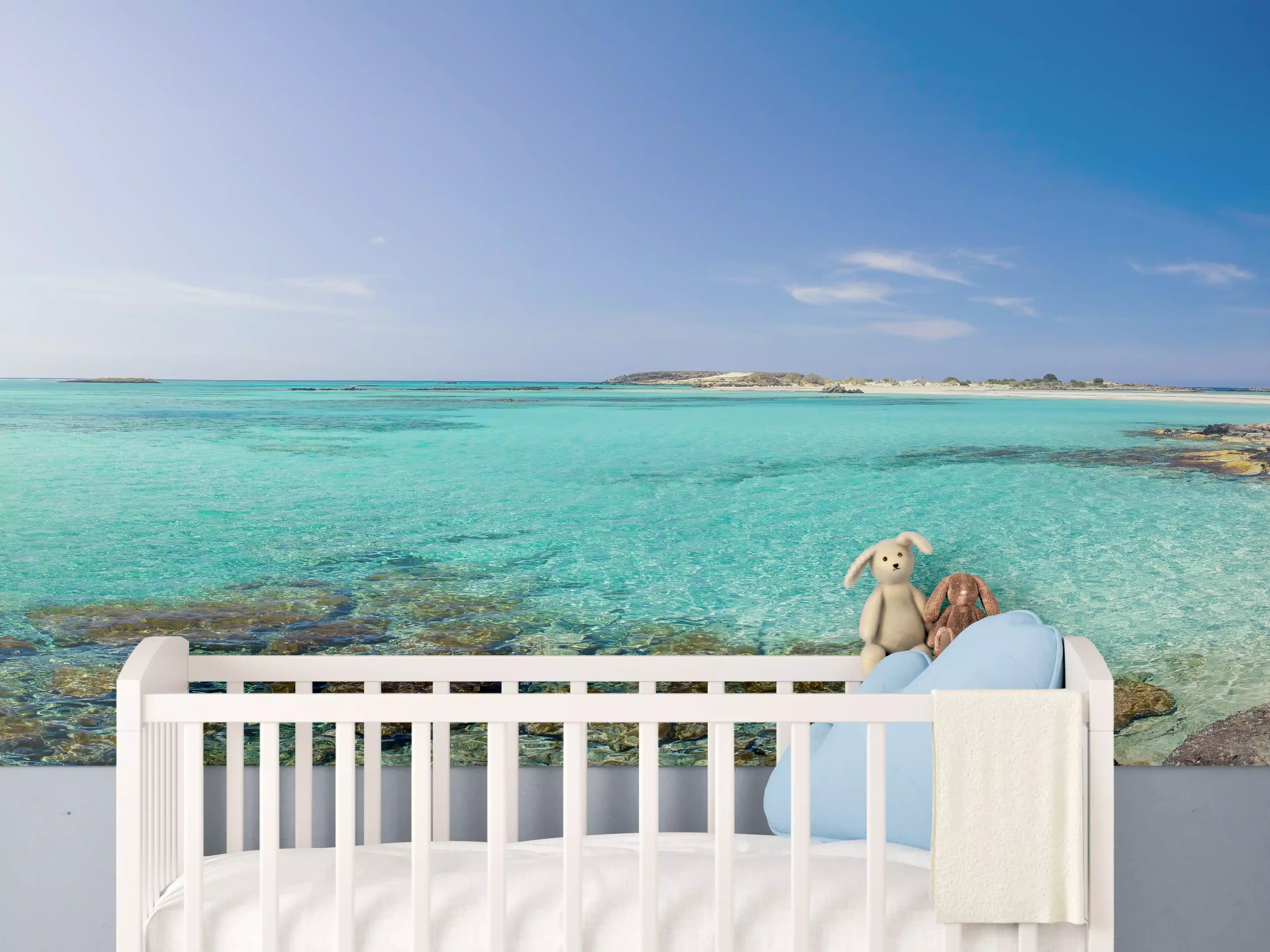 Babyzimmer Wandgestaltung - Türkisfarbener Strandpanorama mit Klippen