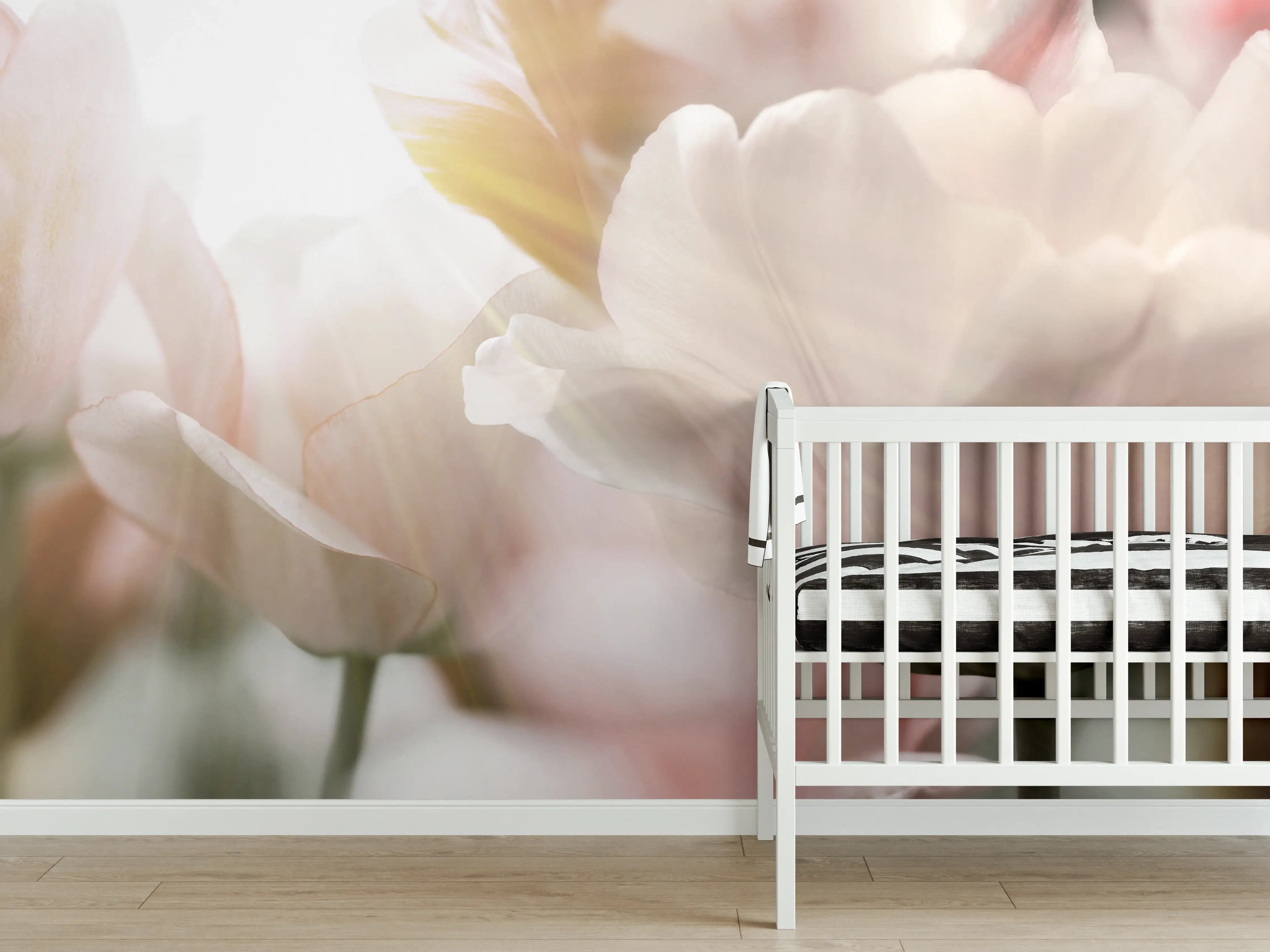 Babyzimmer Wandgestaltung - Tulpen in Sonnenstrahlen
