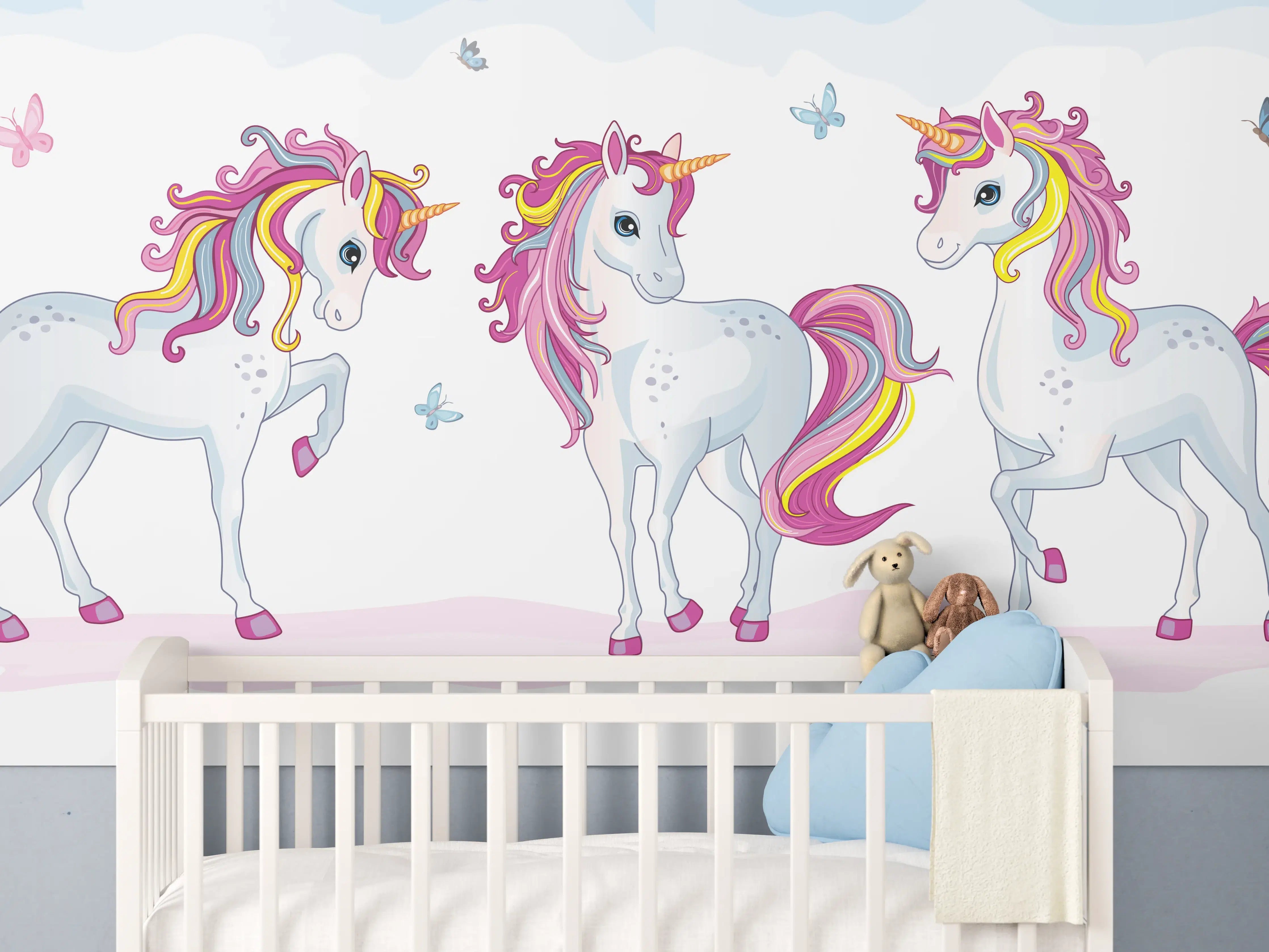 Babyzimmer Wandgestaltung - Verzauberte Einhornwelt in Pastellgrau