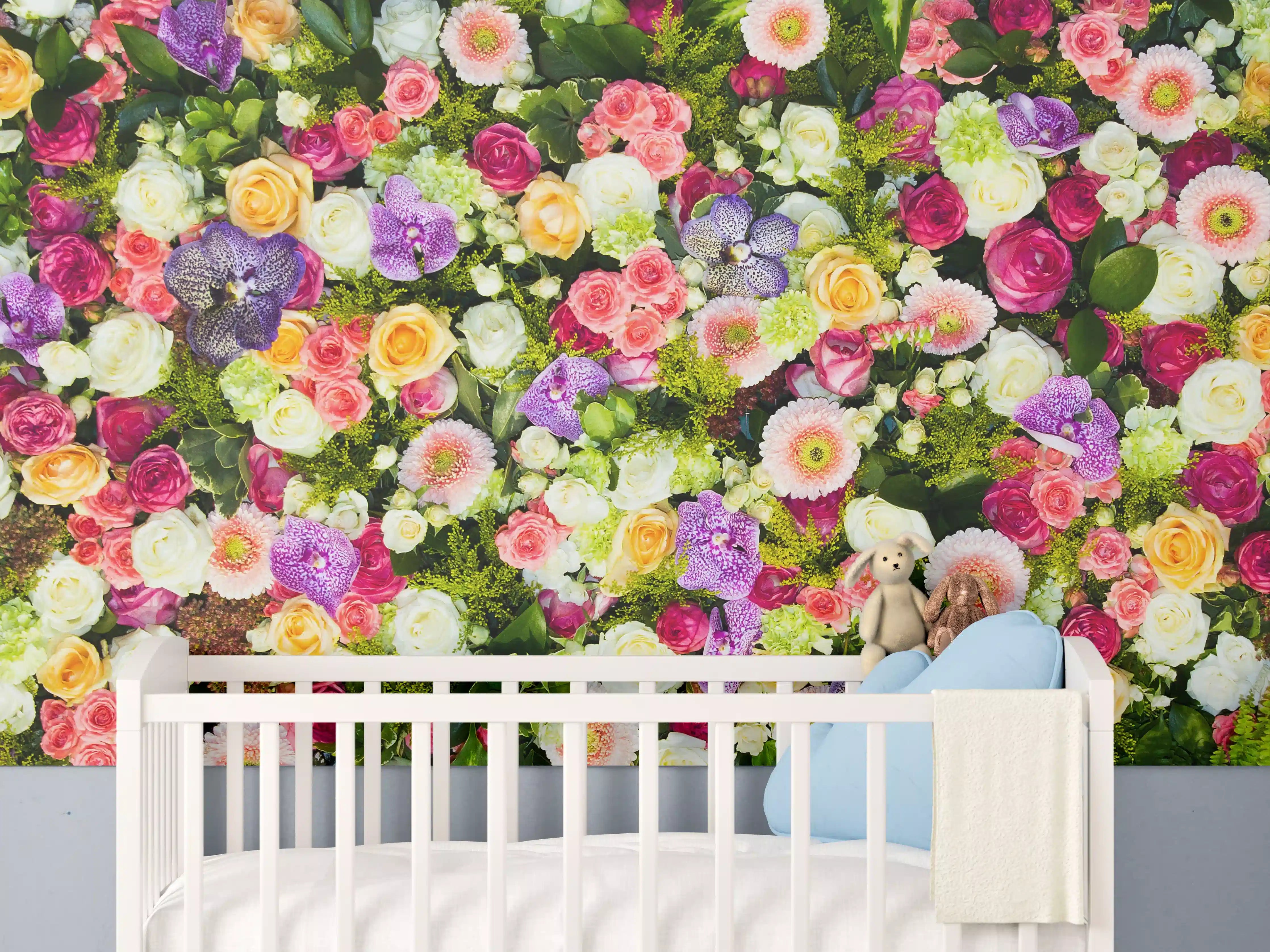 Babyzimmer Wandgestaltung - Vielfältige Blumenmischung in bunten Farben