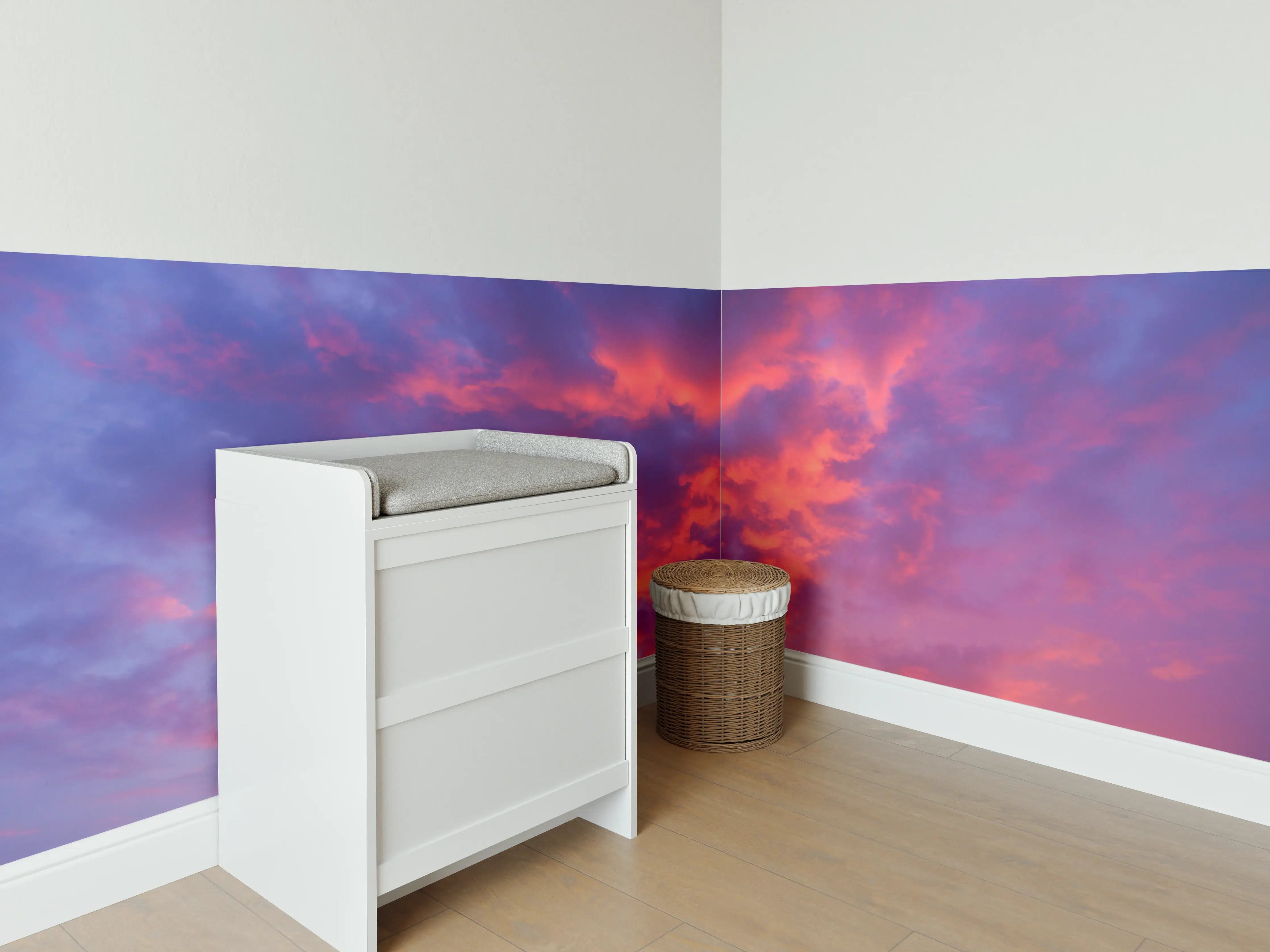 Babyzimmer Wandgestaltung - Violett-Pinker Sonnenuntergang