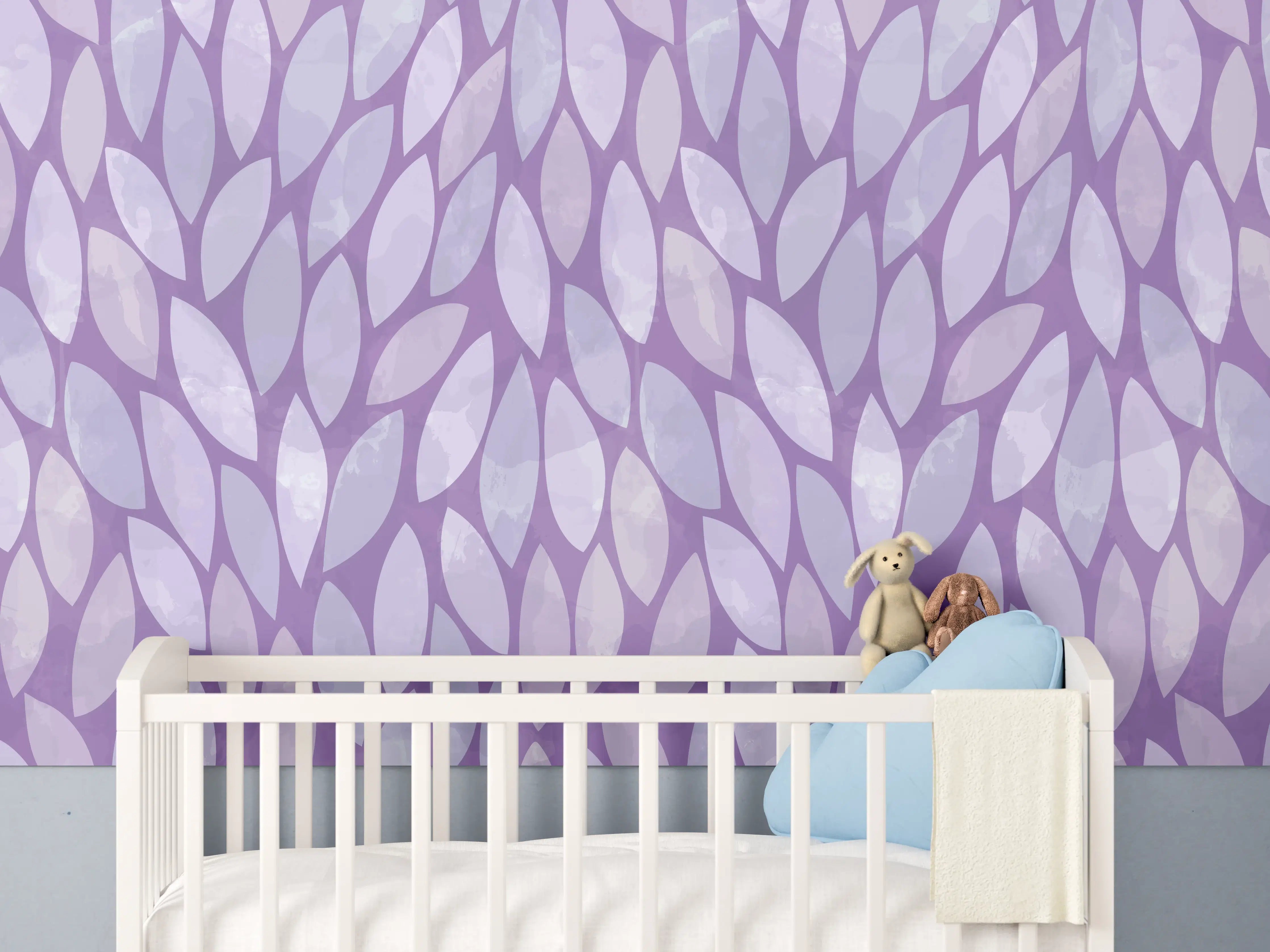 Babyzimmer Wandgestaltung - Violette Blättermuster