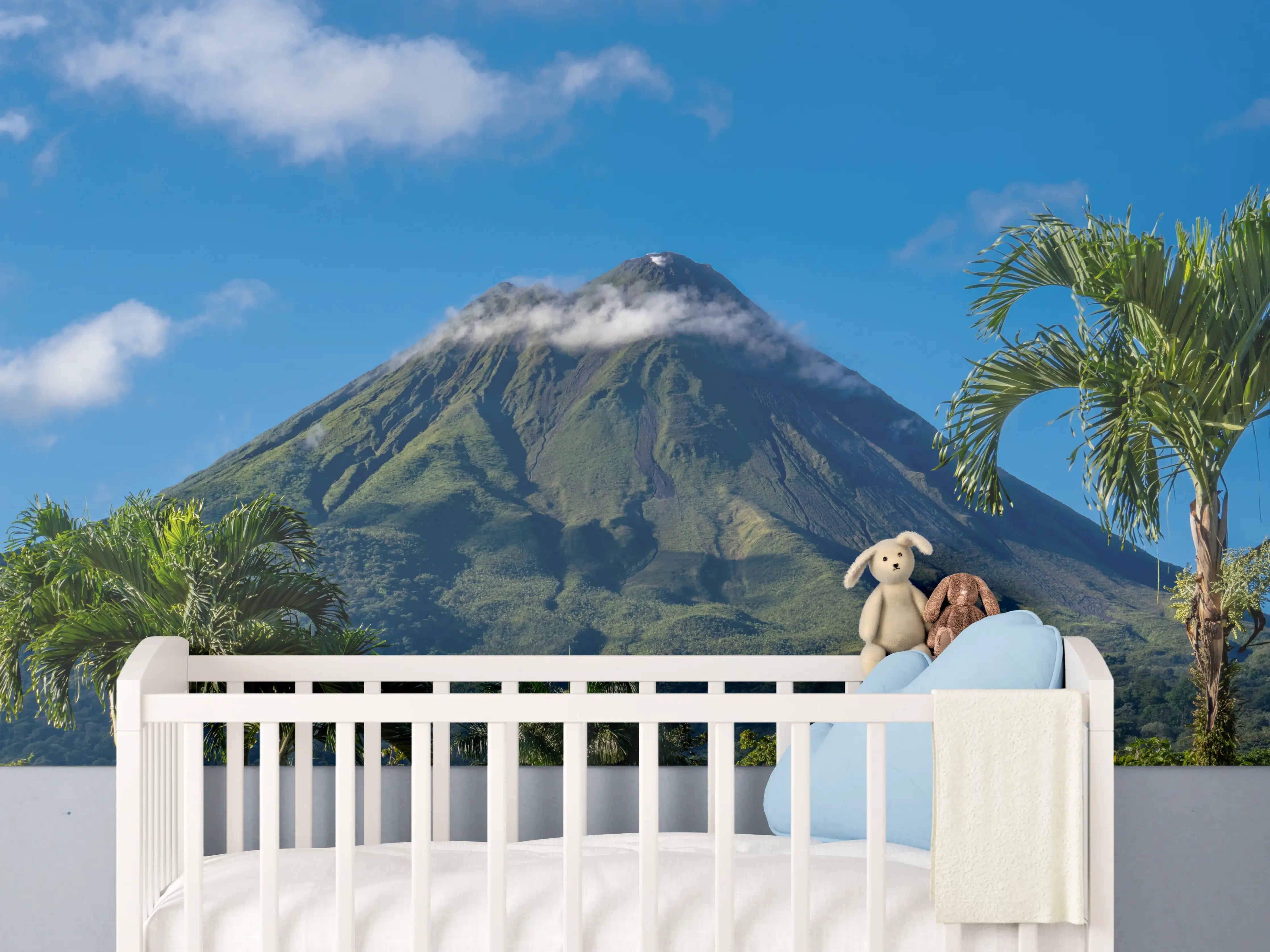 Babyzimmer Wandgestaltung - Vulkan Arenal von nahem - Costa Rica