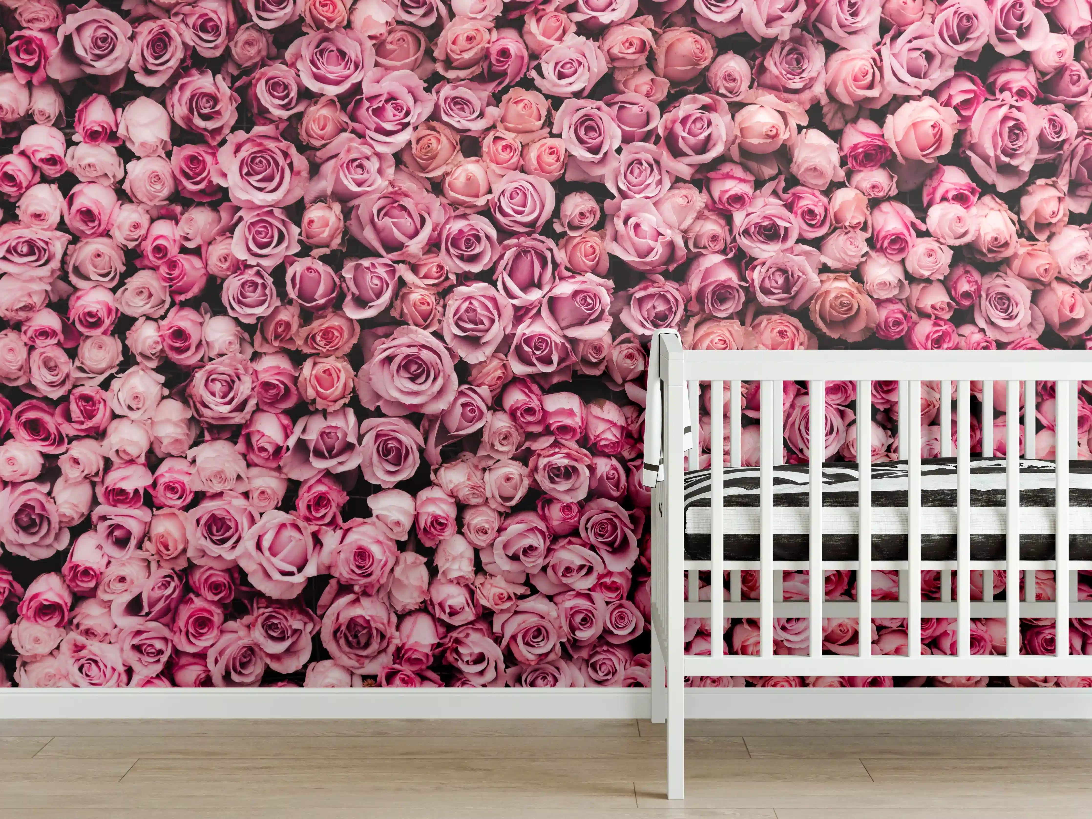 Babyzimmer Wandgestaltung - Wand aus frischen Rosen