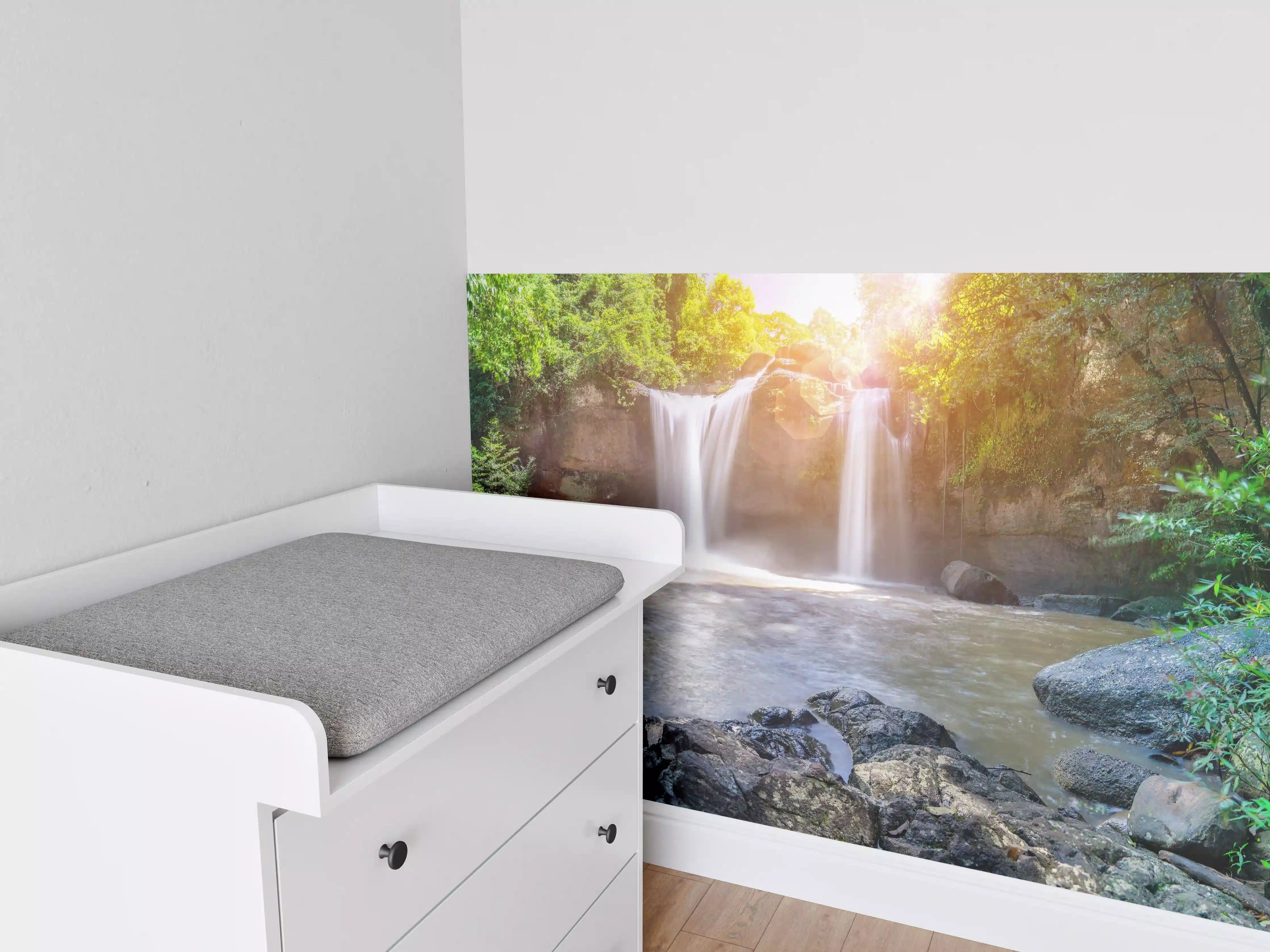 Babyzimmer Wandgestaltung - Wasserfall in Malaysia - Asien
