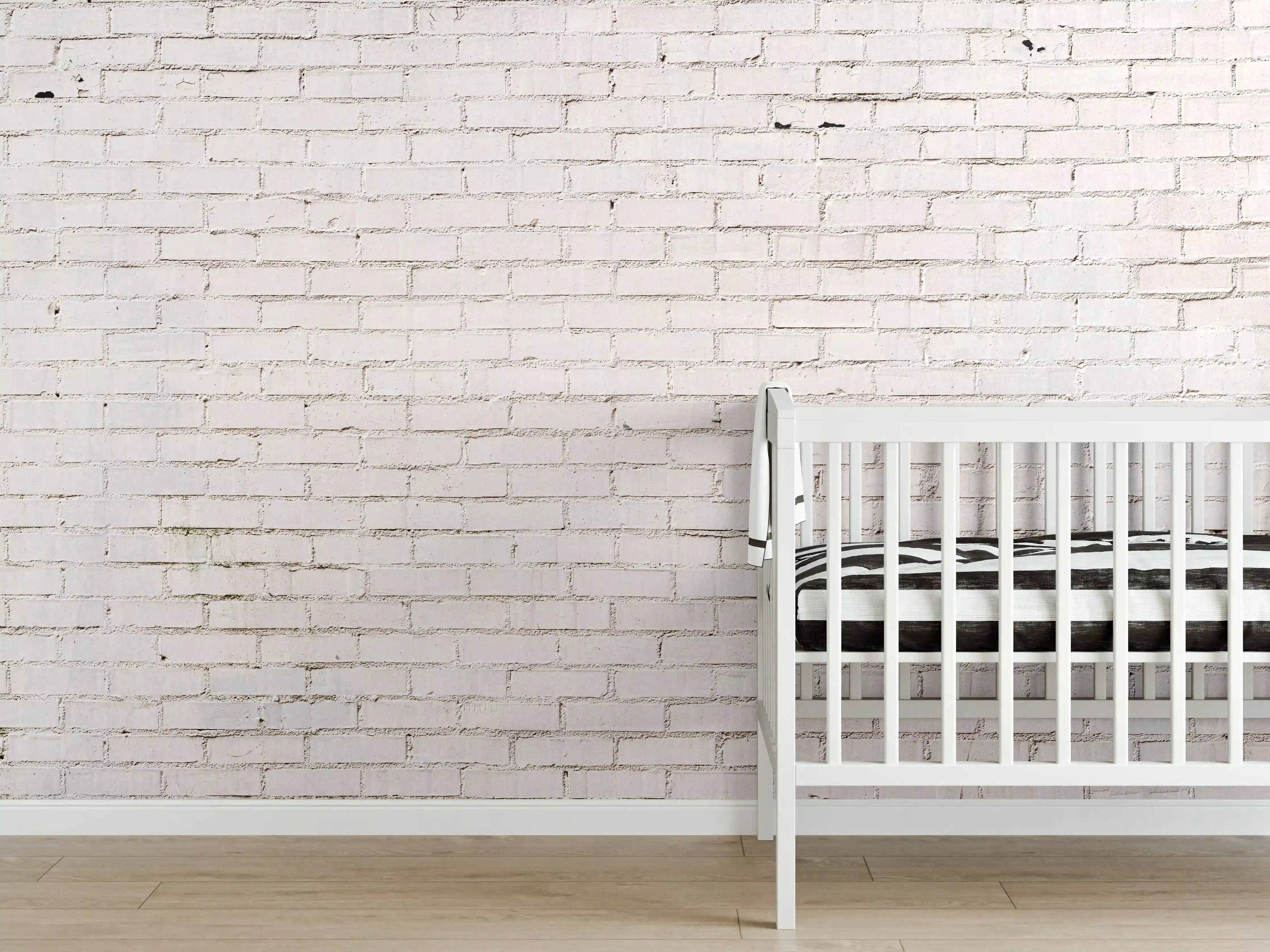 Babyzimmer Wandgestaltung - Weiß gestrichene Ziegelwand