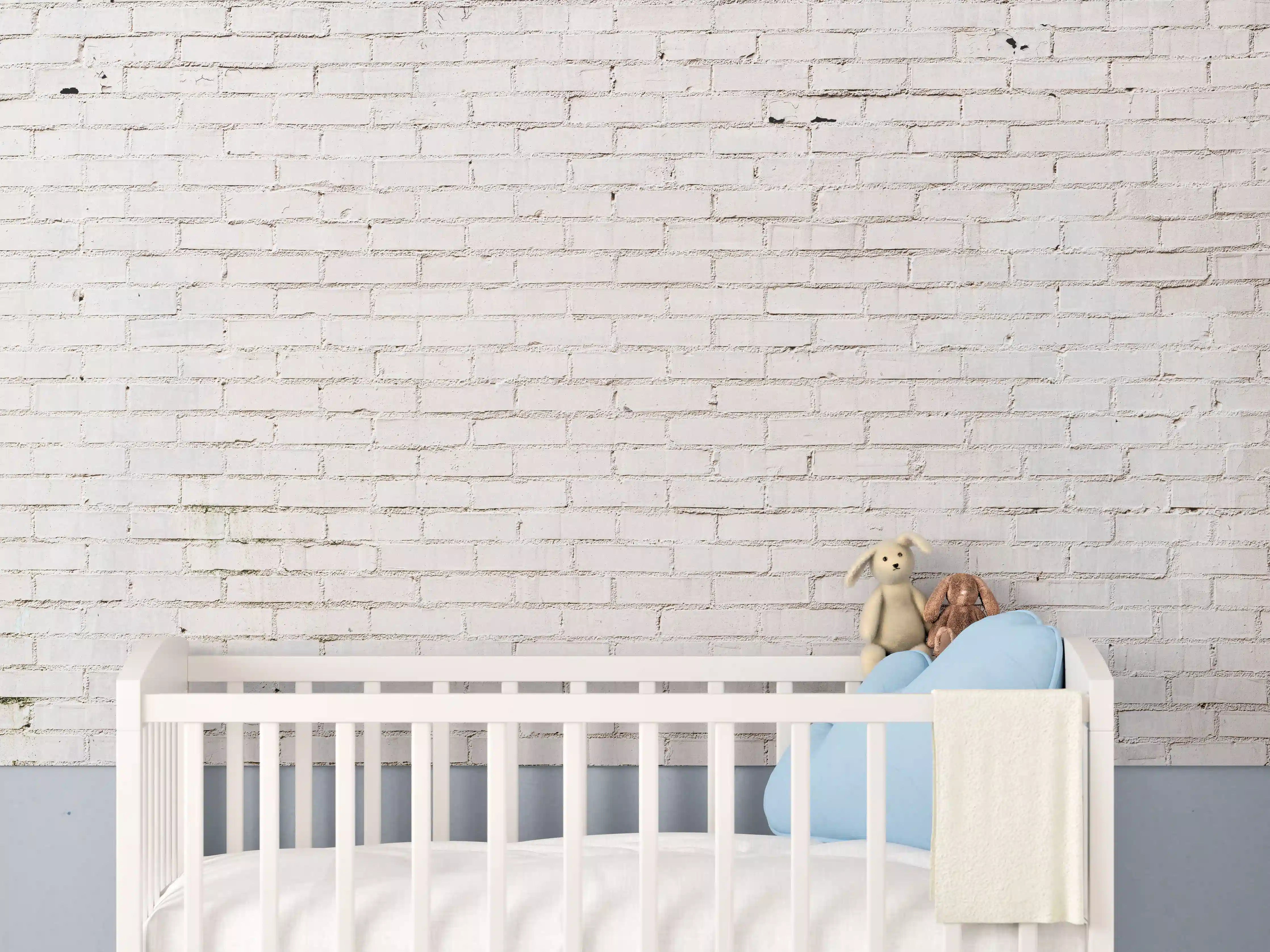 Babyzimmer Wandgestaltung - Weiß gestrichene Ziegelwand