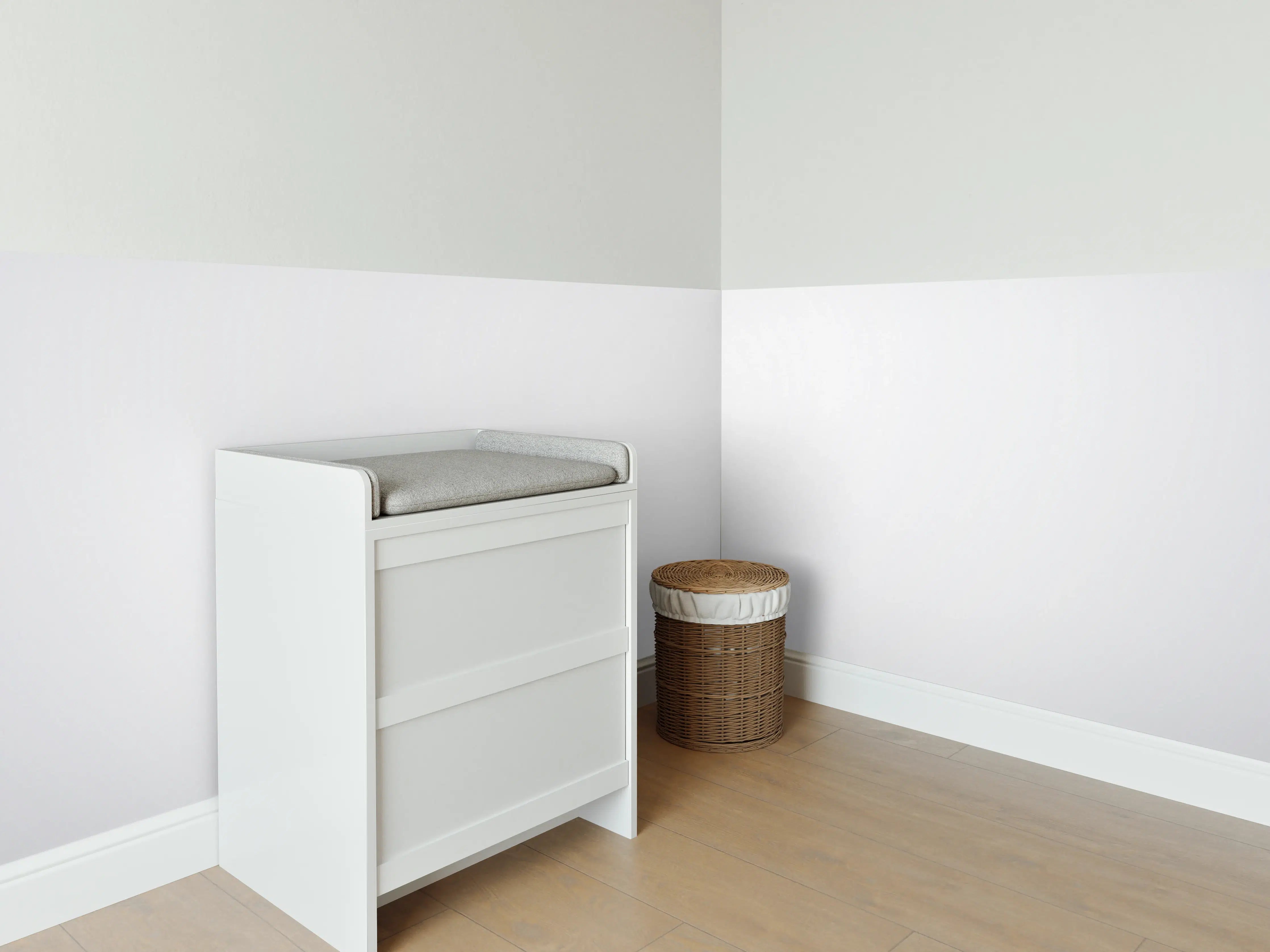 Babyzimmer Wandgestaltung - Weiß, gräuliches Muster