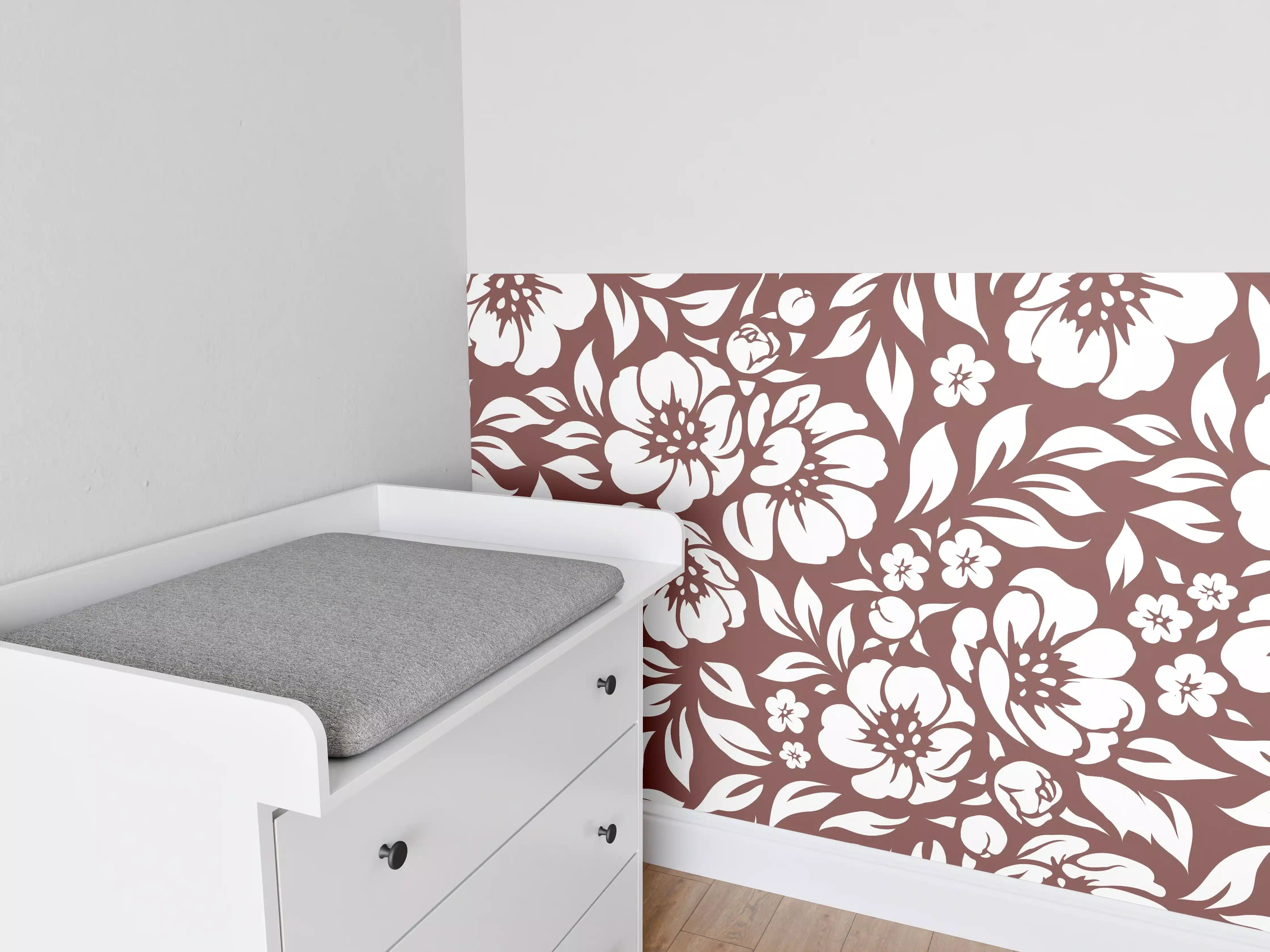 Babyzimmer Wandgestaltung - Weiße Blumenmuster-Fliese mit grauen Nuancen