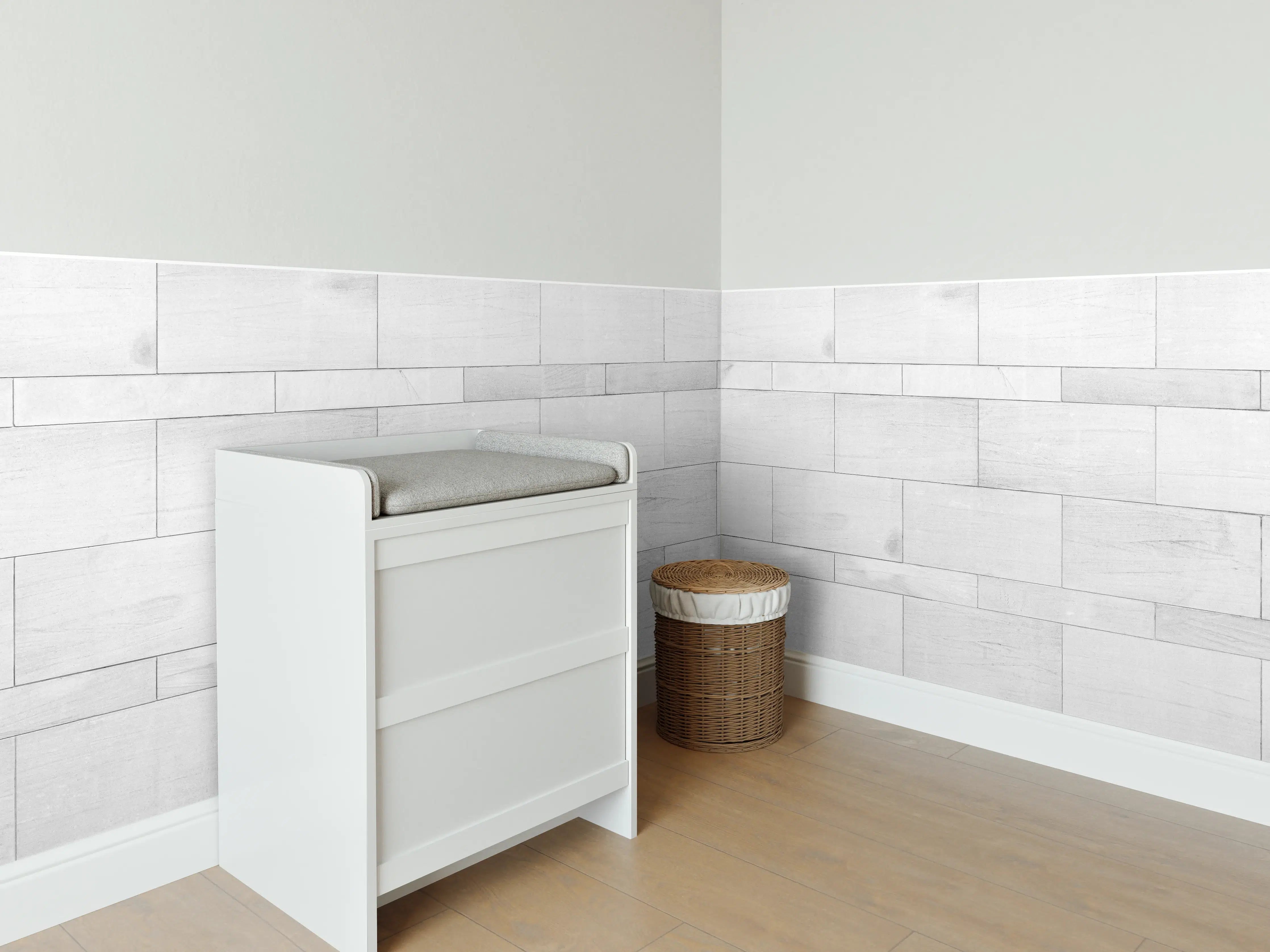 Babyzimmer Wandgestaltung - Weiße Granit Fliesen