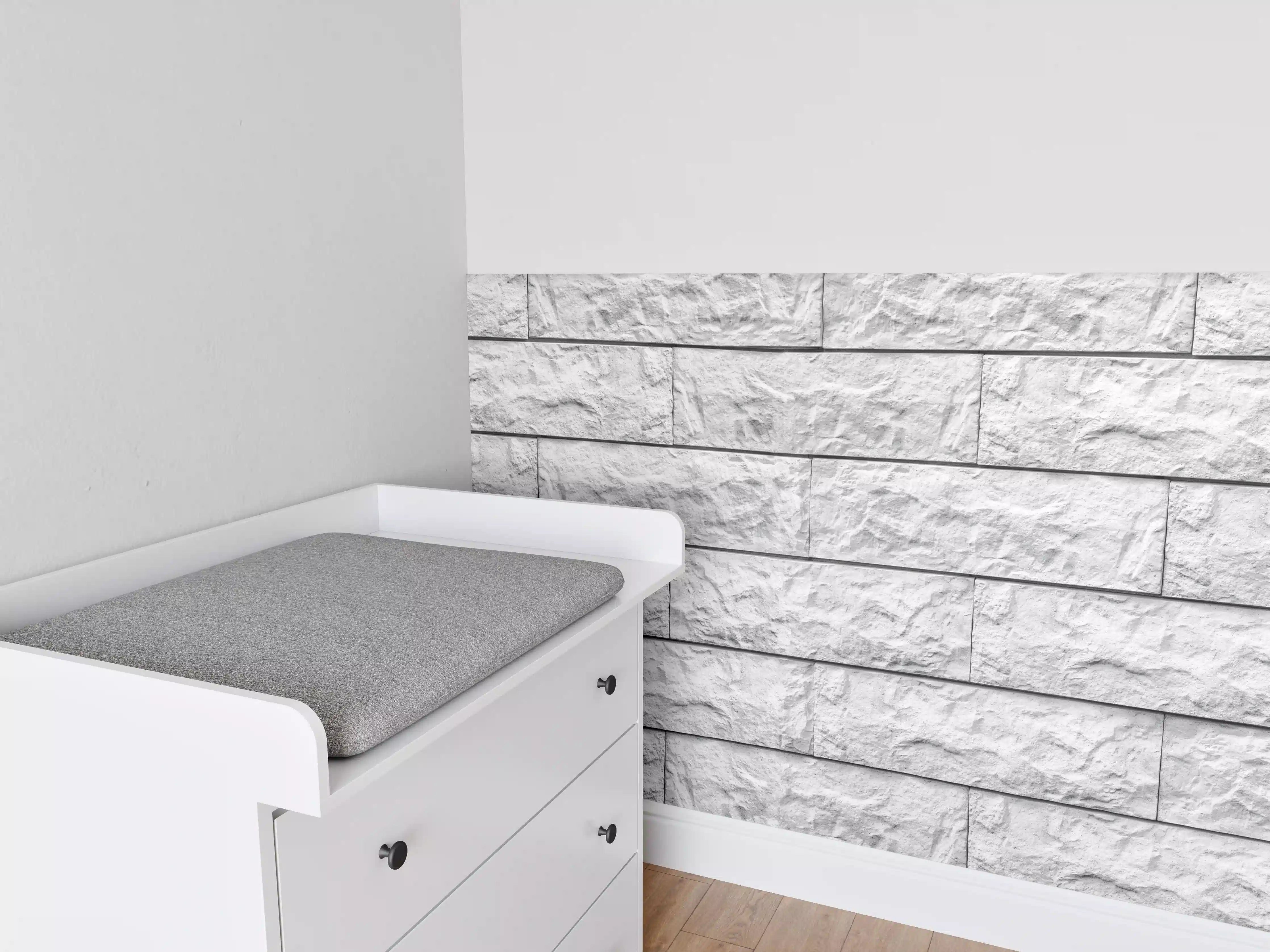 Babyzimmer Wandgestaltung - Weiße Steinmauer mit Textur