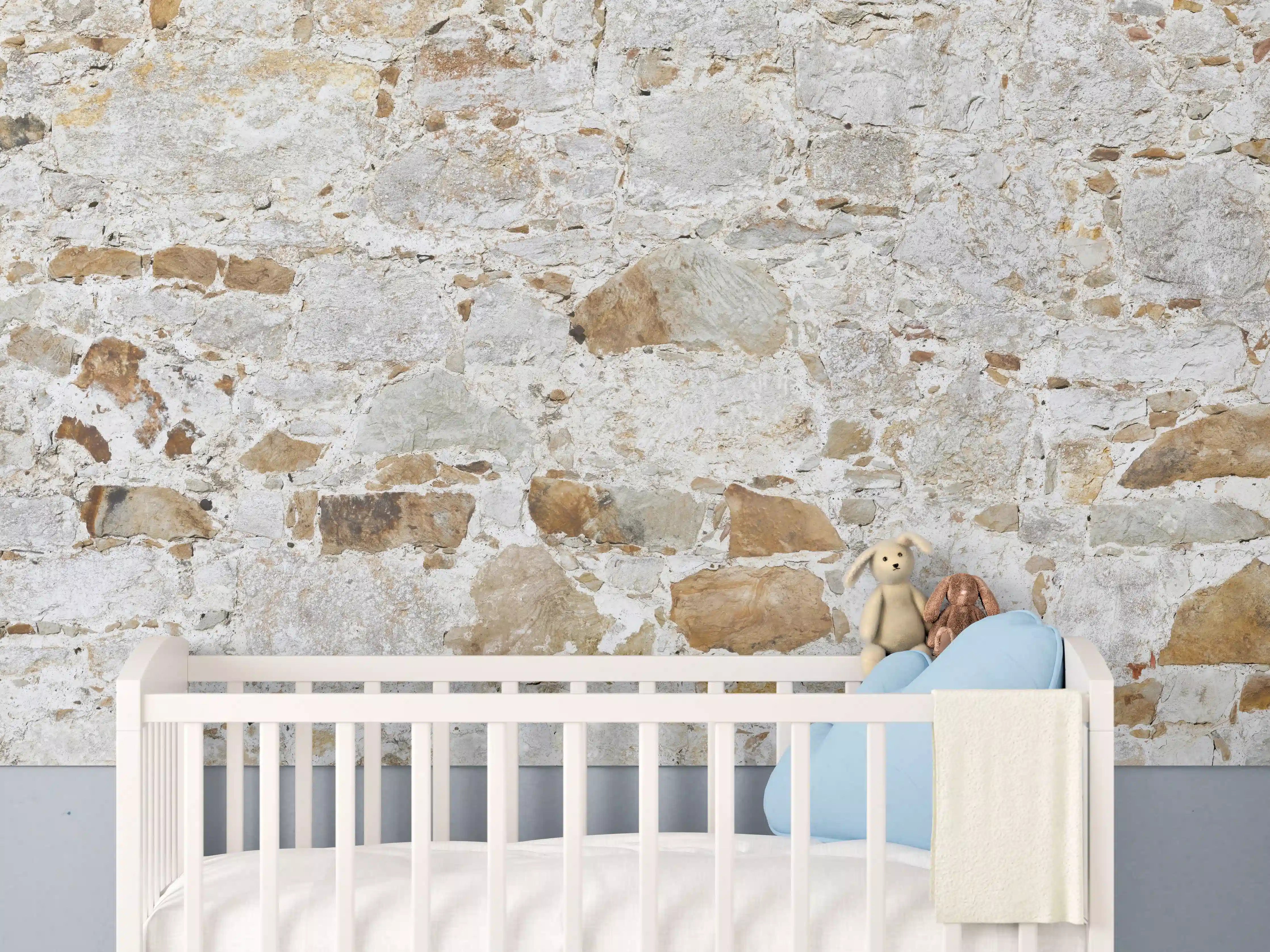 Babyzimmer Wandgestaltung - Weiße Steinmauer mit grauer Textur