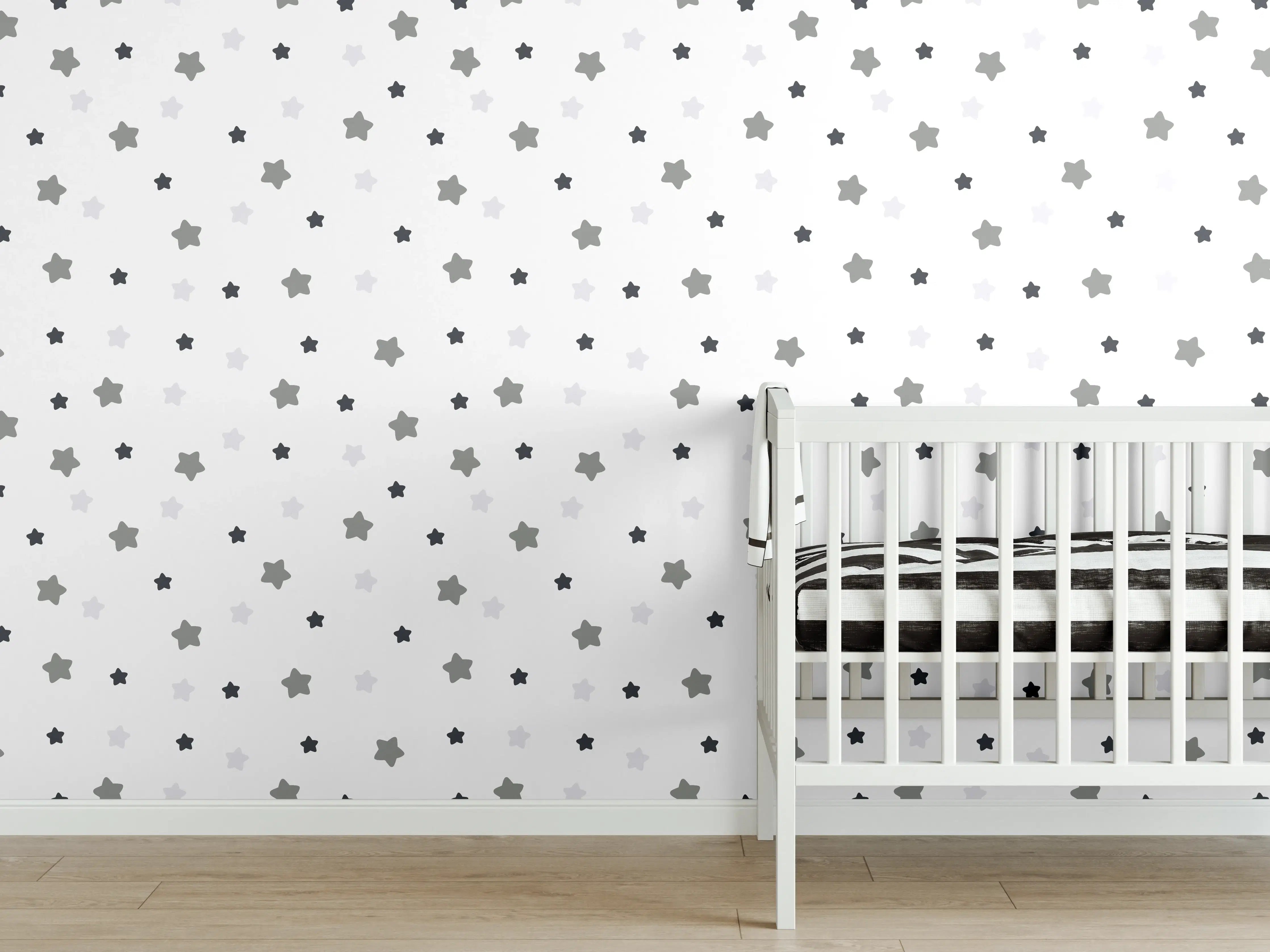 Babyzimmer Wandgestaltung - Weiße Wand mit grauen Sternen, Kinderzimmer Dekor