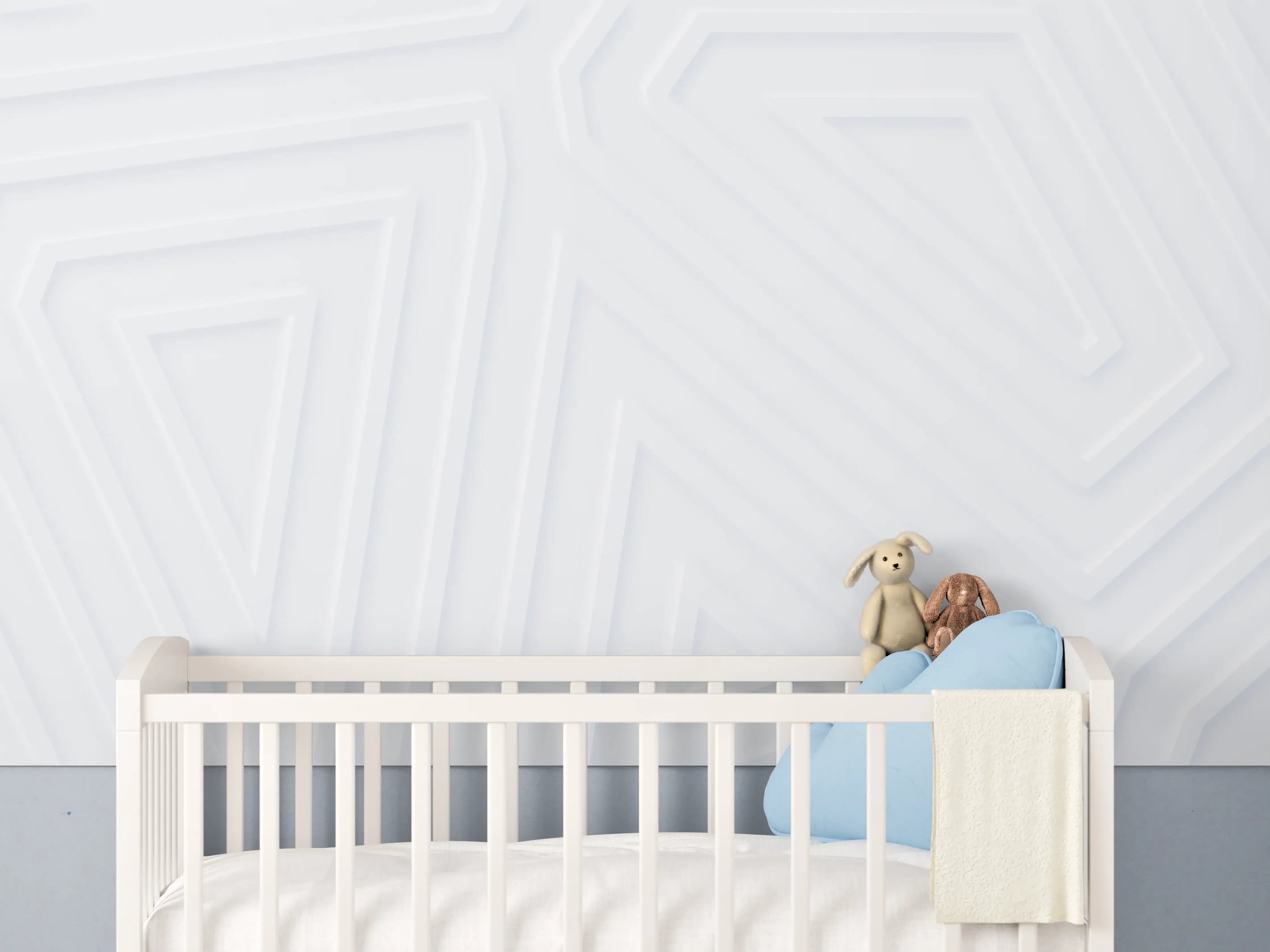 Babyzimmer Wandgestaltung - Weiße Wand mit subtilen geometrischen Mustern