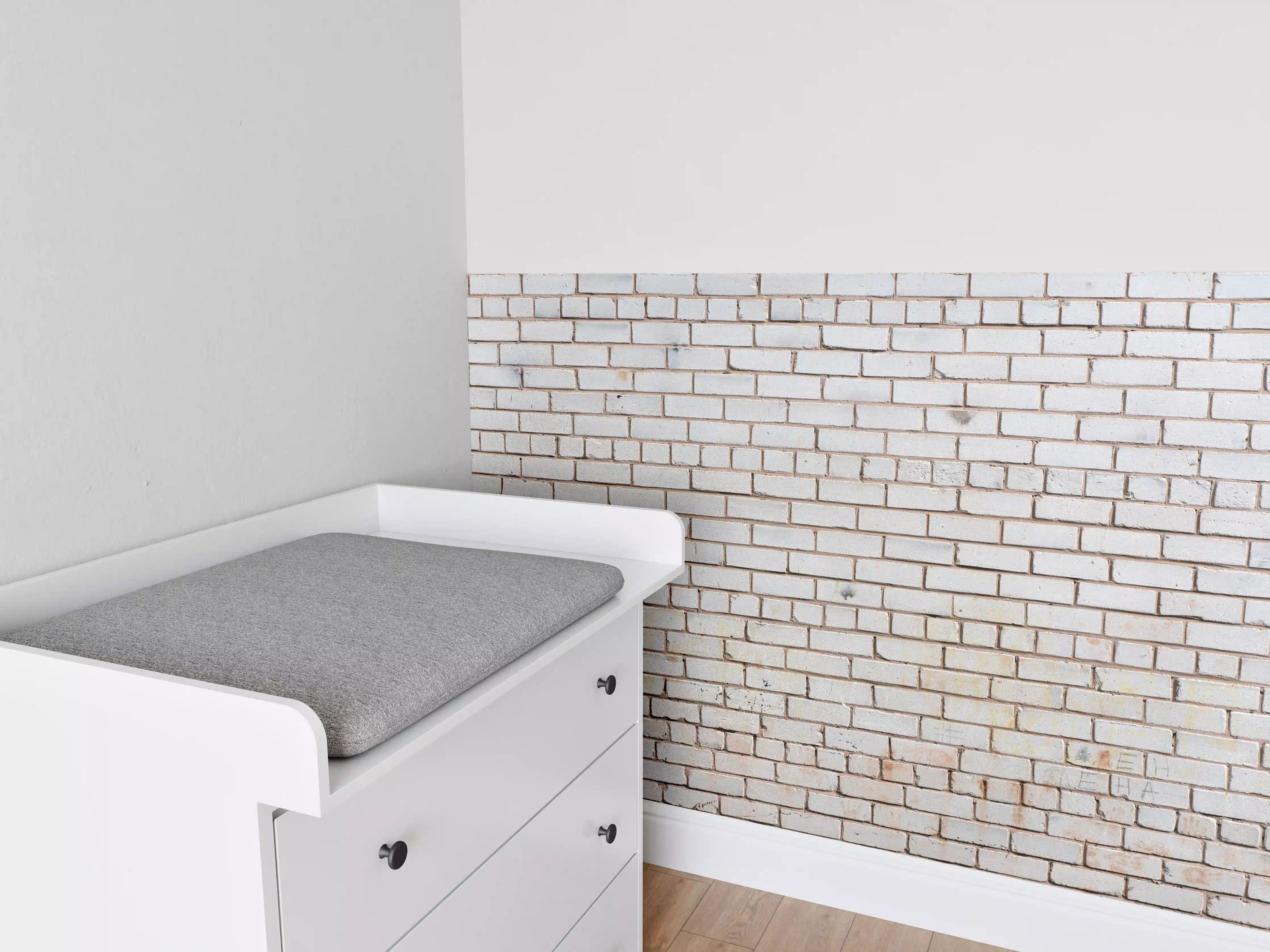 Babyzimmer Wandgestaltung - Weiße Ziegelwand mit zarten Grautönen - realistische Textur