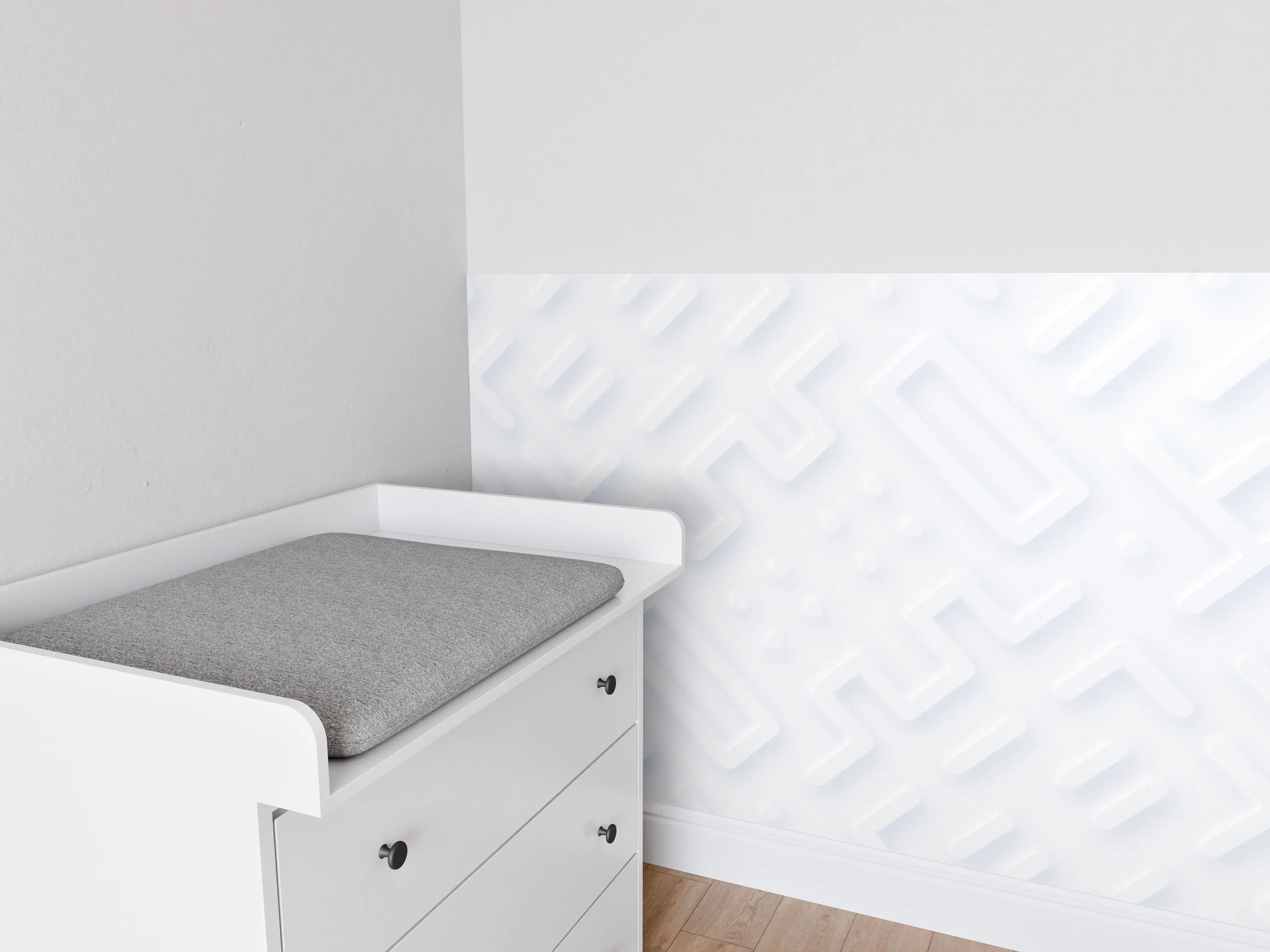 Babyzimmer Wandgestaltung - Weiße strukturierte Wand mit zarten Reliefmustern