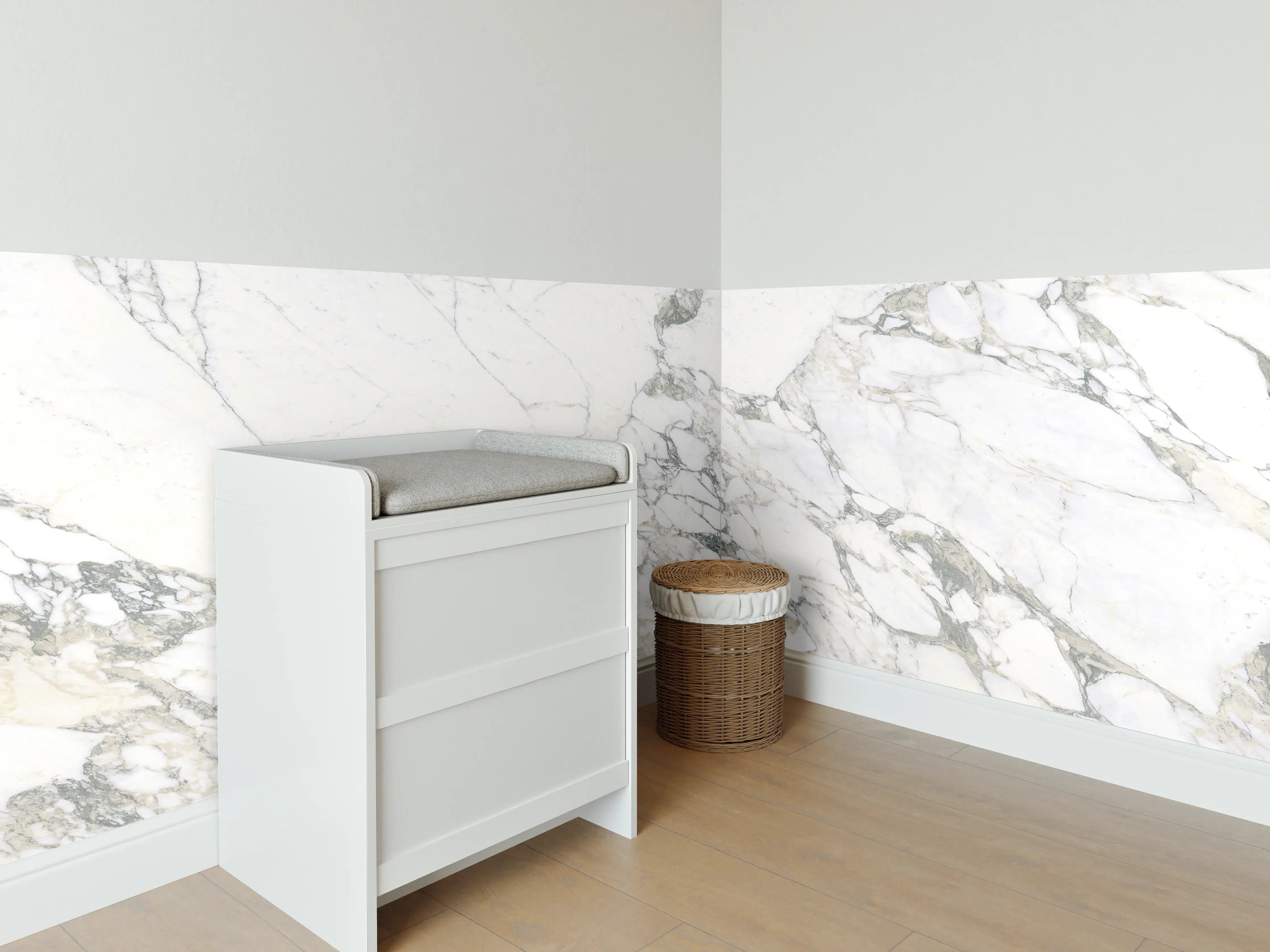 Babyzimmer Wandgestaltung - Weißer brüchiger Marmor