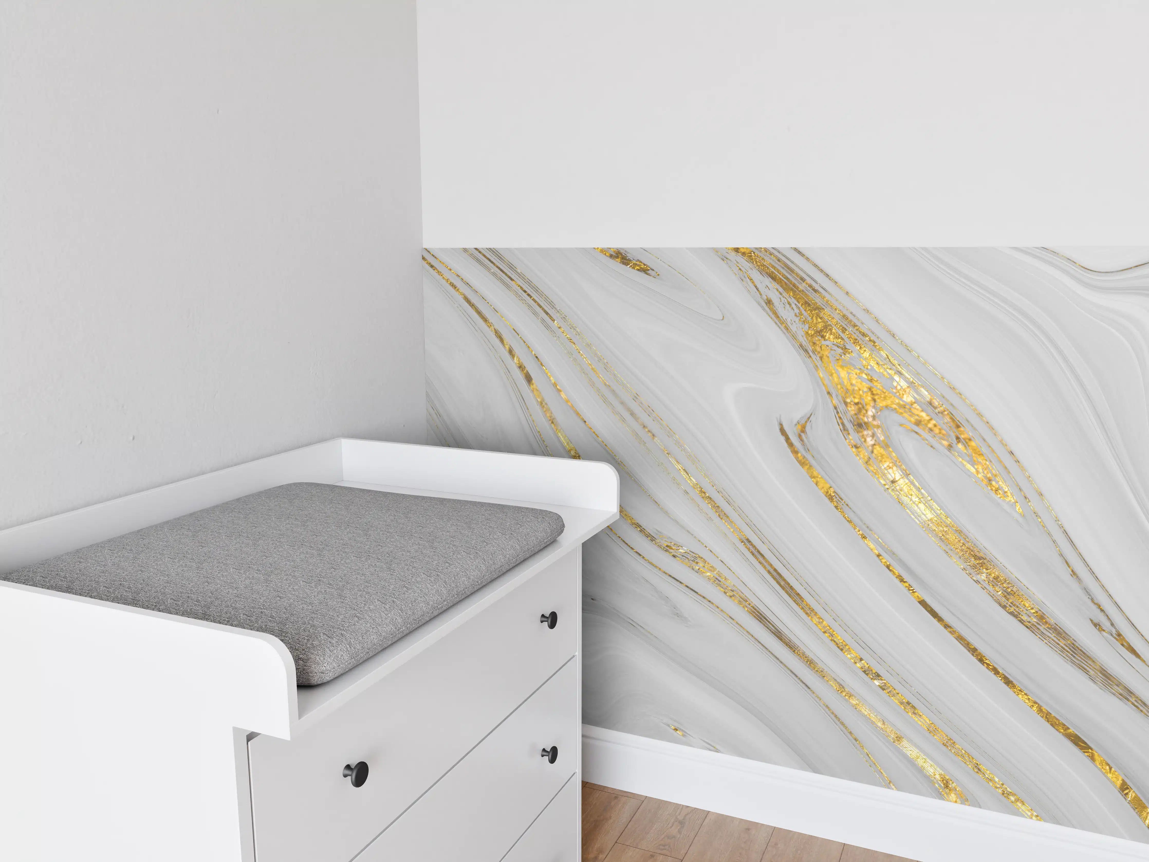 Babyzimmer Wandgestaltung - Weißes Marmor Muster mit goldenen Adern