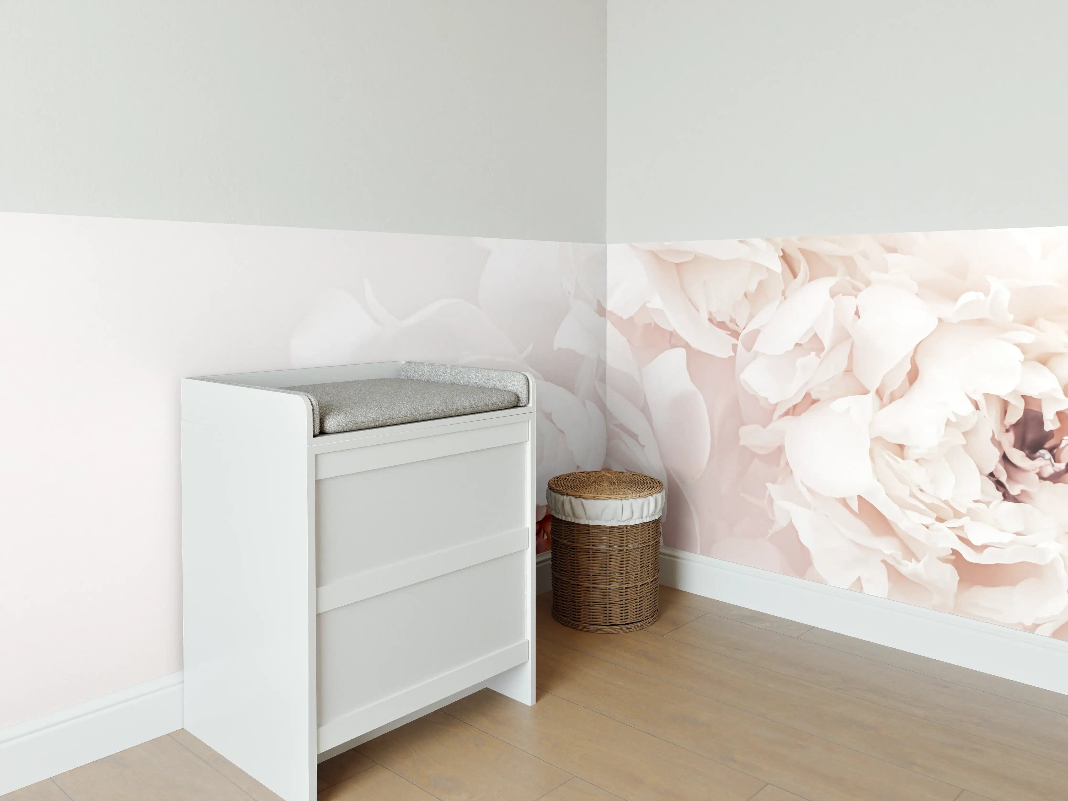 Babyzimmer Wandgestaltung - Zarte Pfingstrosen in Grau- und Pastelltönen