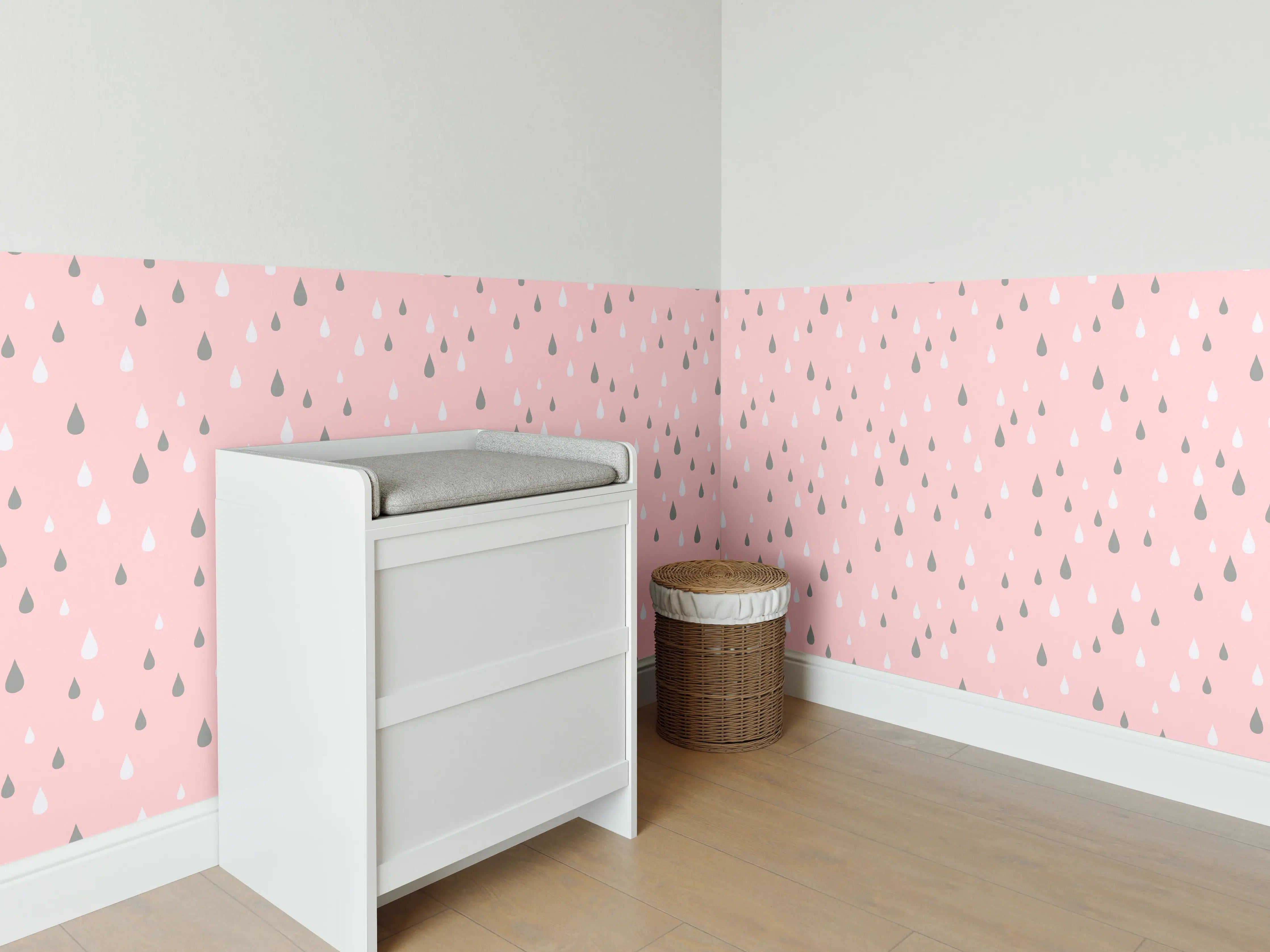 Babyzimmer Wandgestaltung - Zarte rosa Regentropfen mit grauen Akzenten