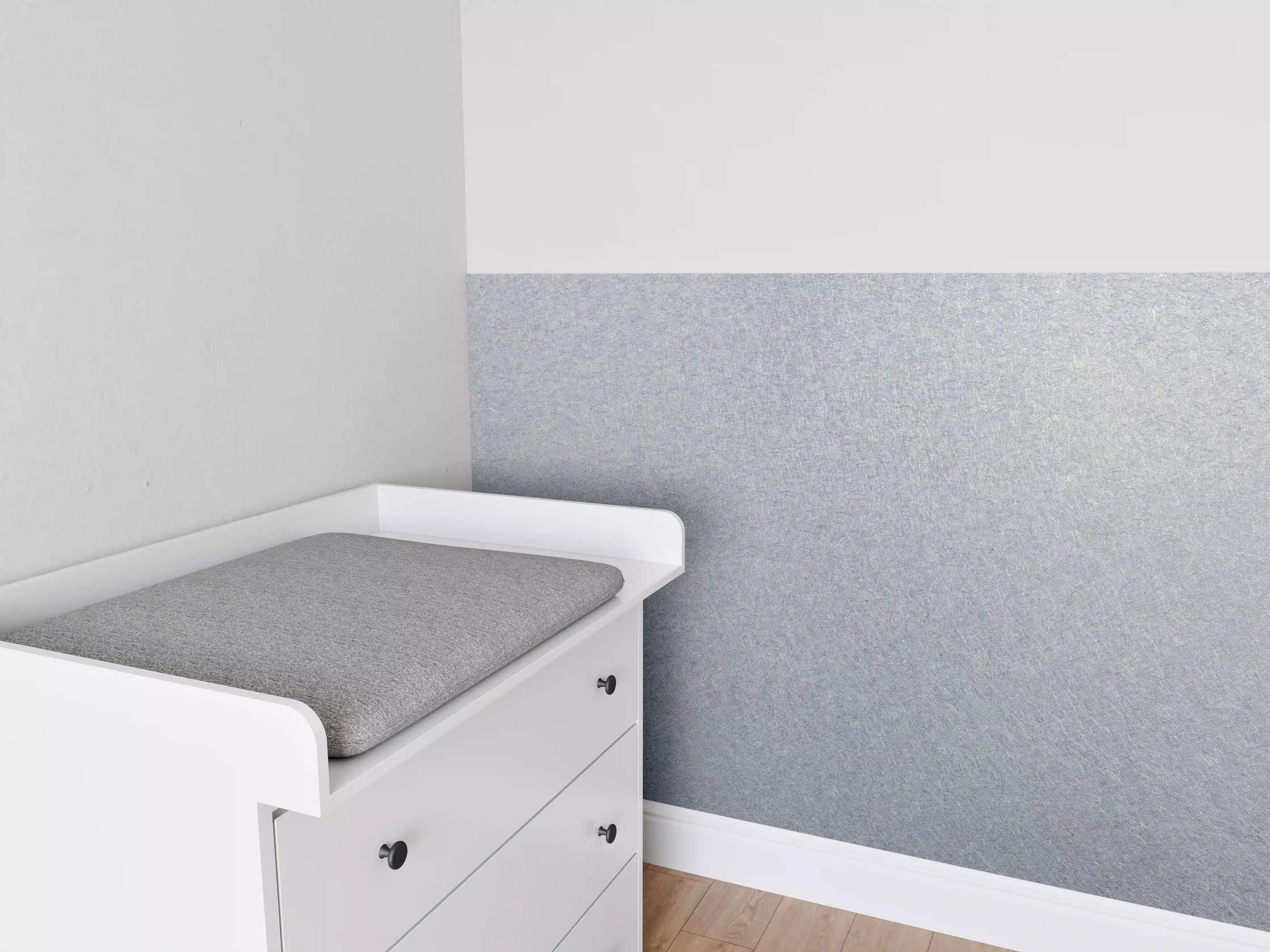 Babyzimmer Wandgestaltung - Zerkratzte metallische Oberfläche