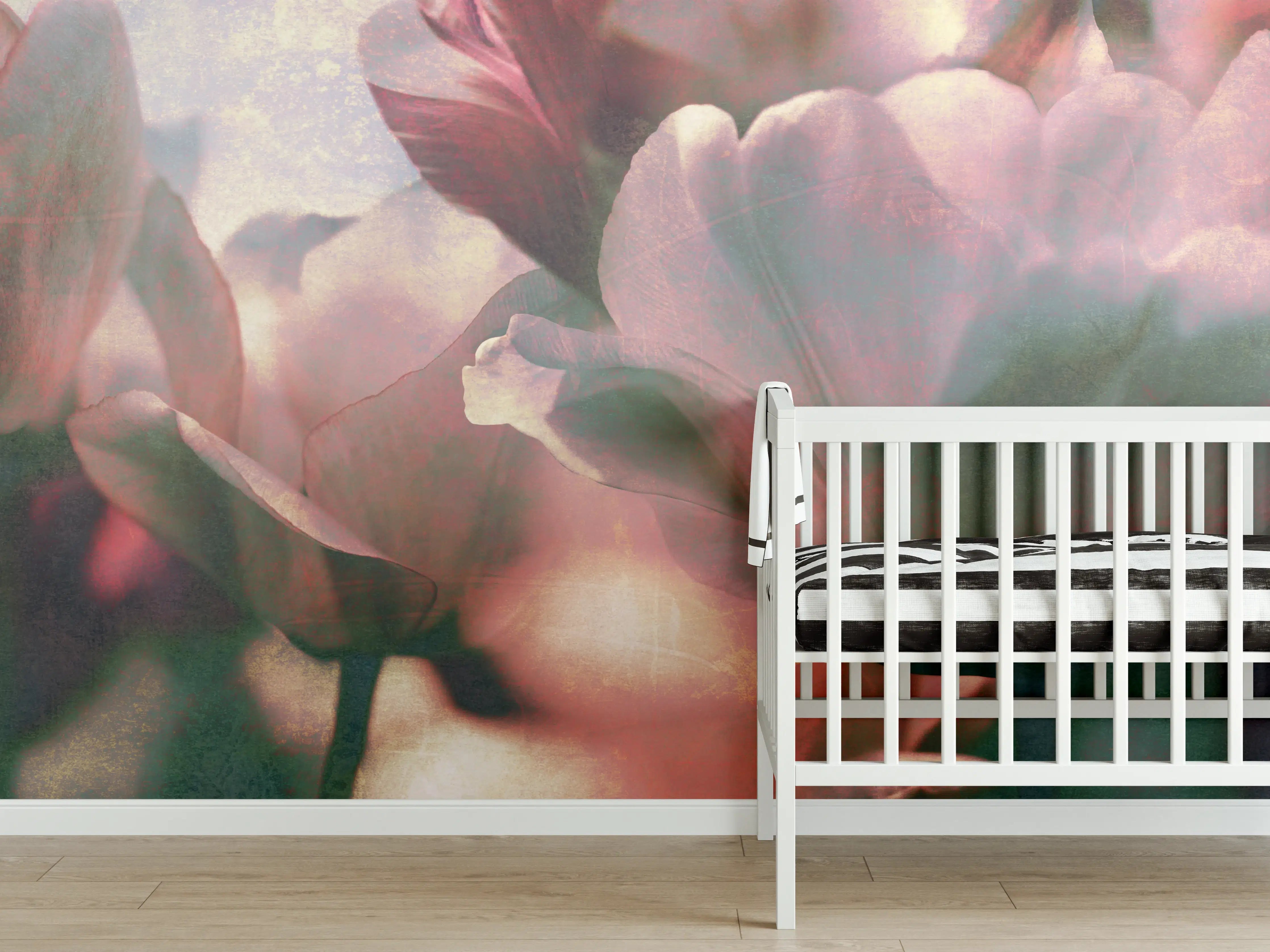 Babyzimmer Wandgestaltung - nostalgische Tulpen 