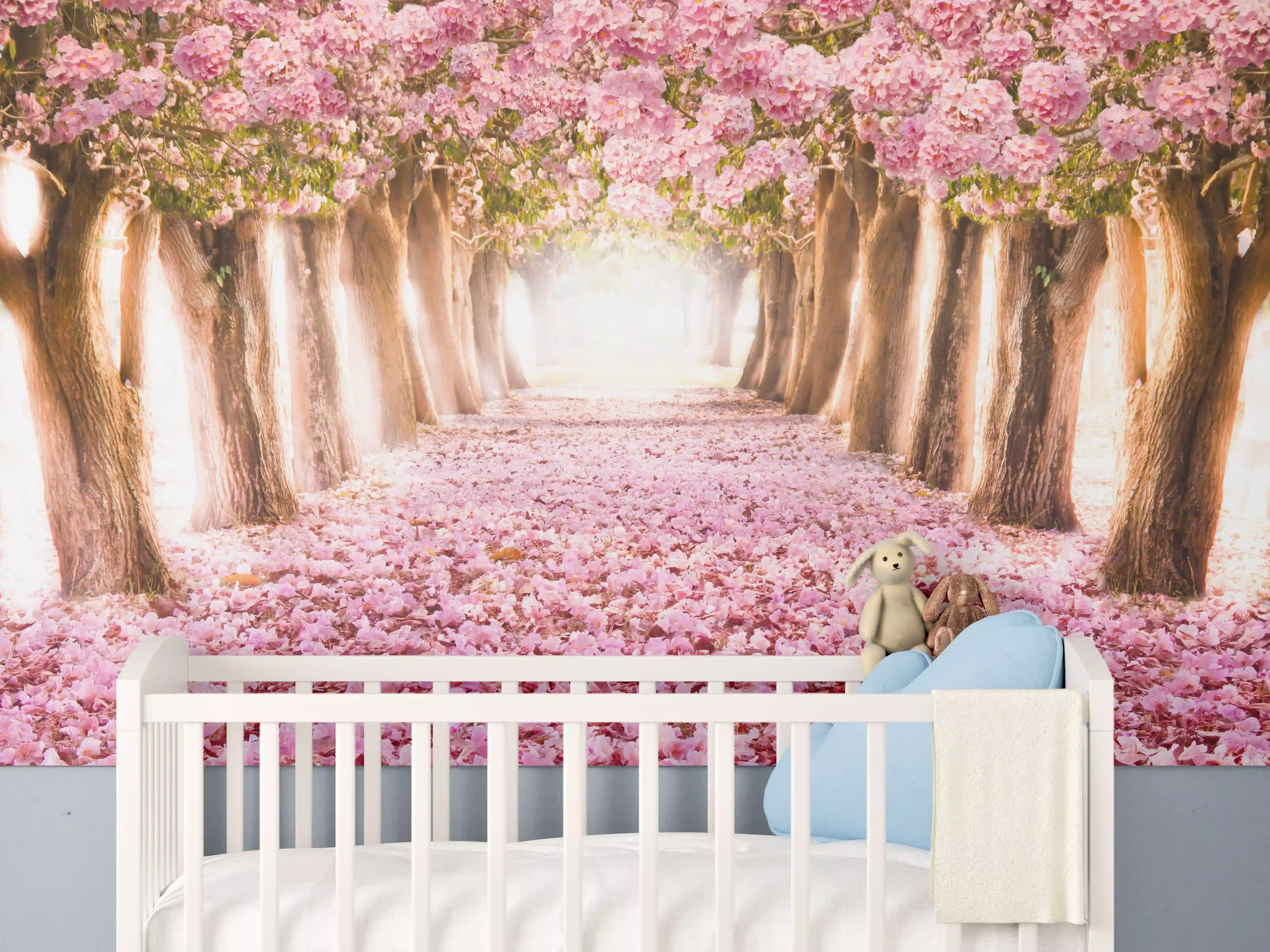 Babyzimmer Wandgestaltung - romantischer Weg aus Blüten im Wald 