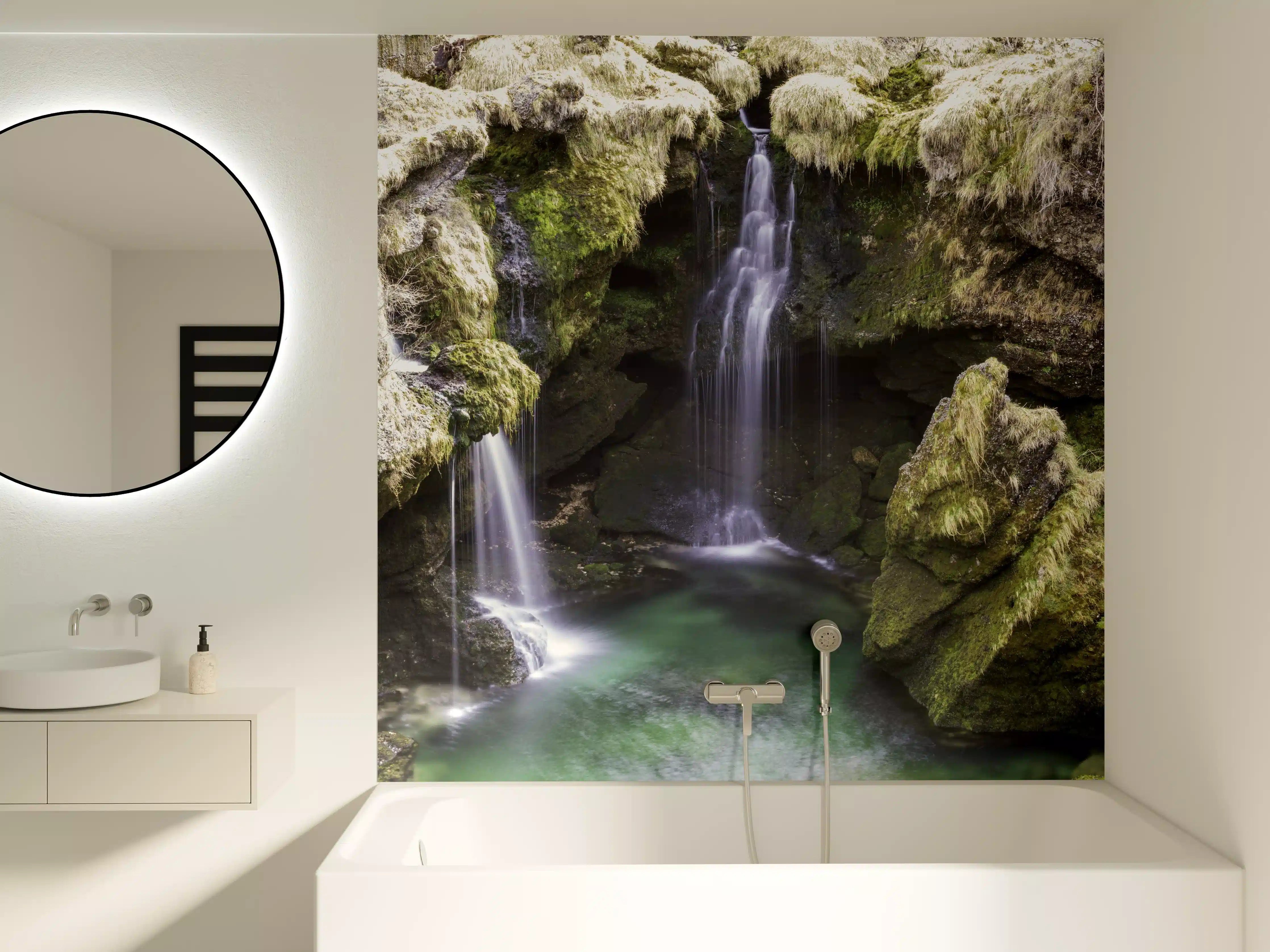 Badewannen-Rückwand -  harmonische Traunfall Wasserfälle