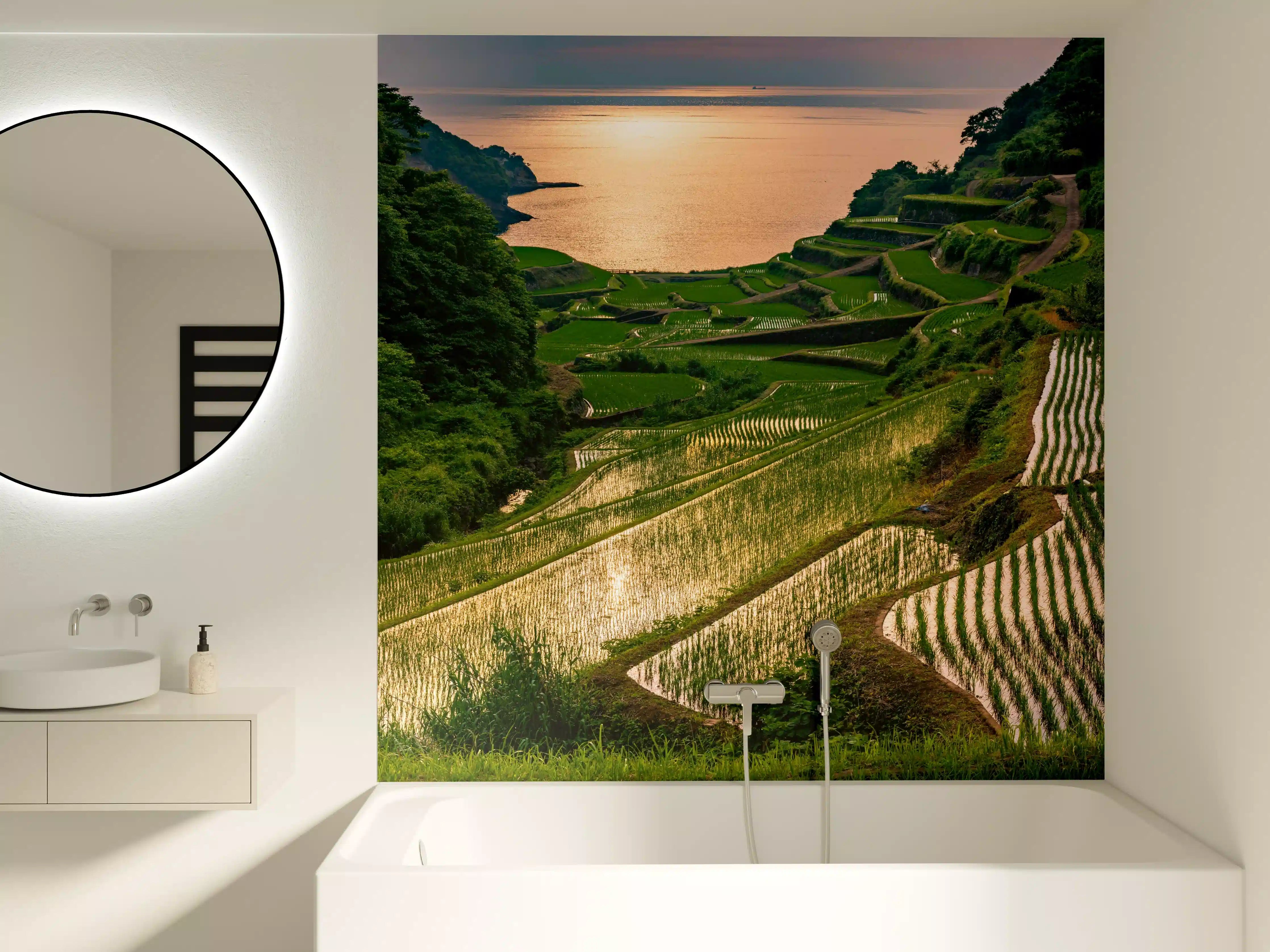 Badewannen-Rückwand - Abendlicher Blick japanische Berglandschaft