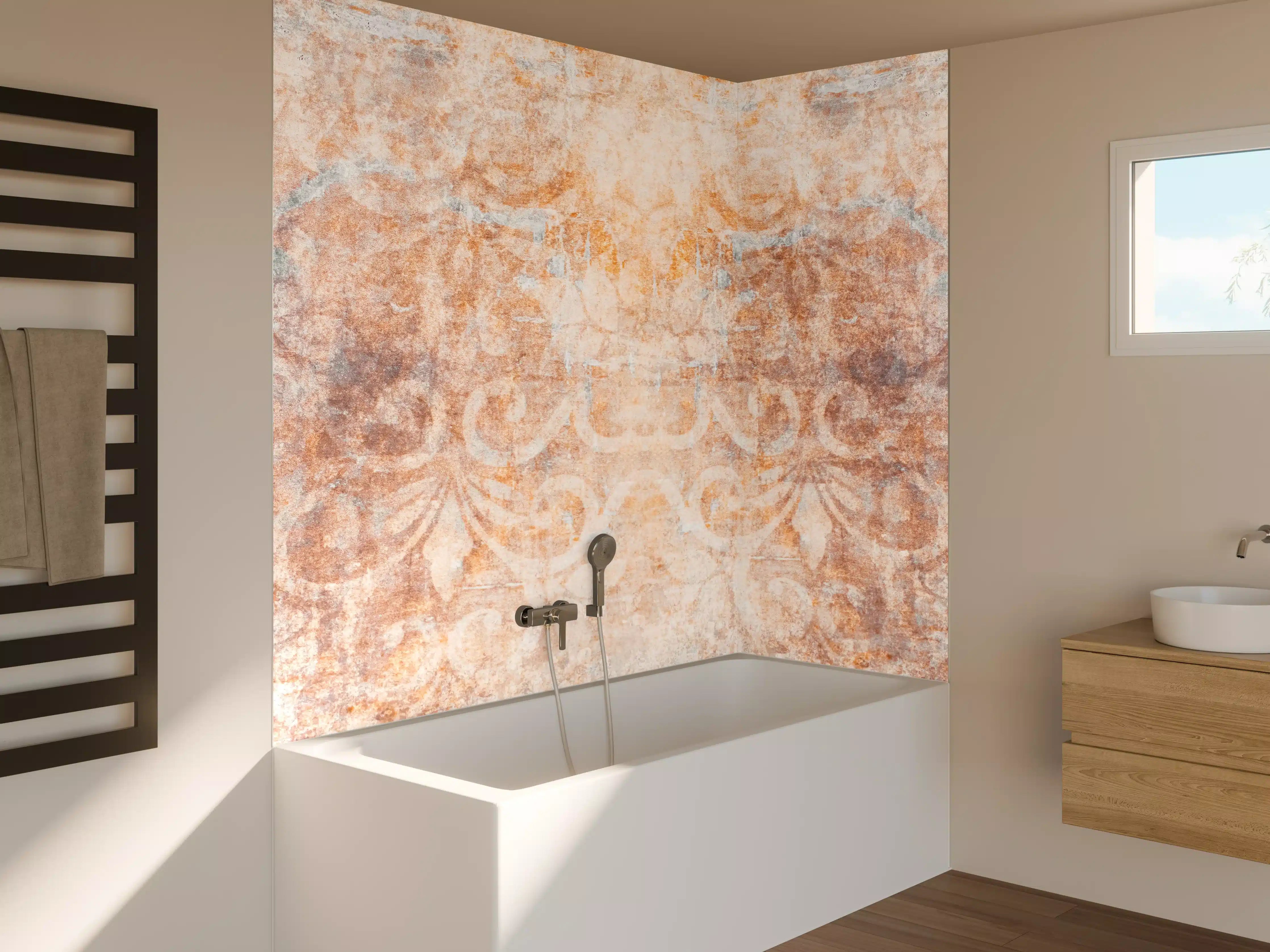 Badewannen-Rückwand - Alte braun-orange-weiß Fliesenpatchwork
