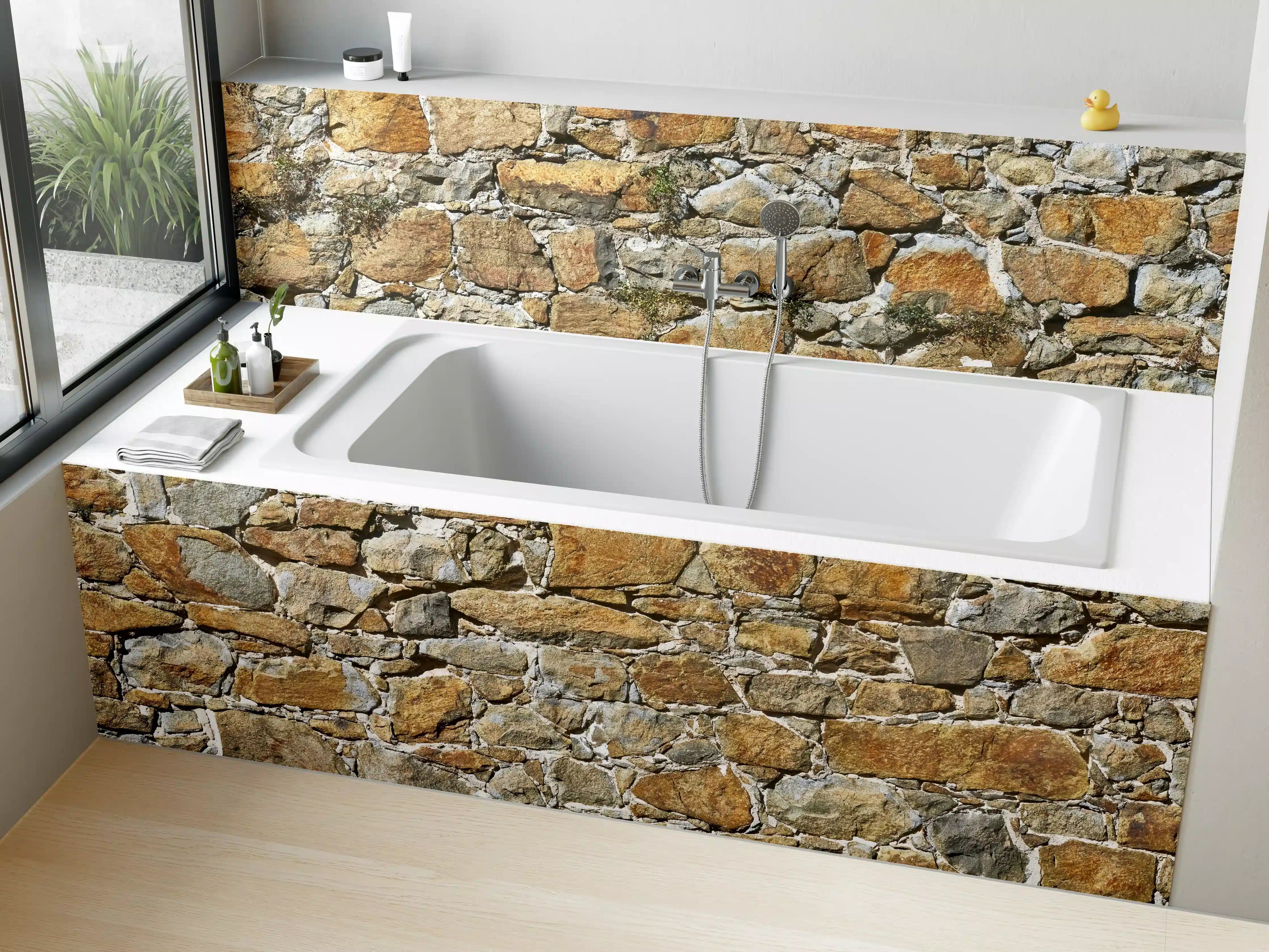 Badewannen-Rückwand - Alte unverputzte Burgmauer