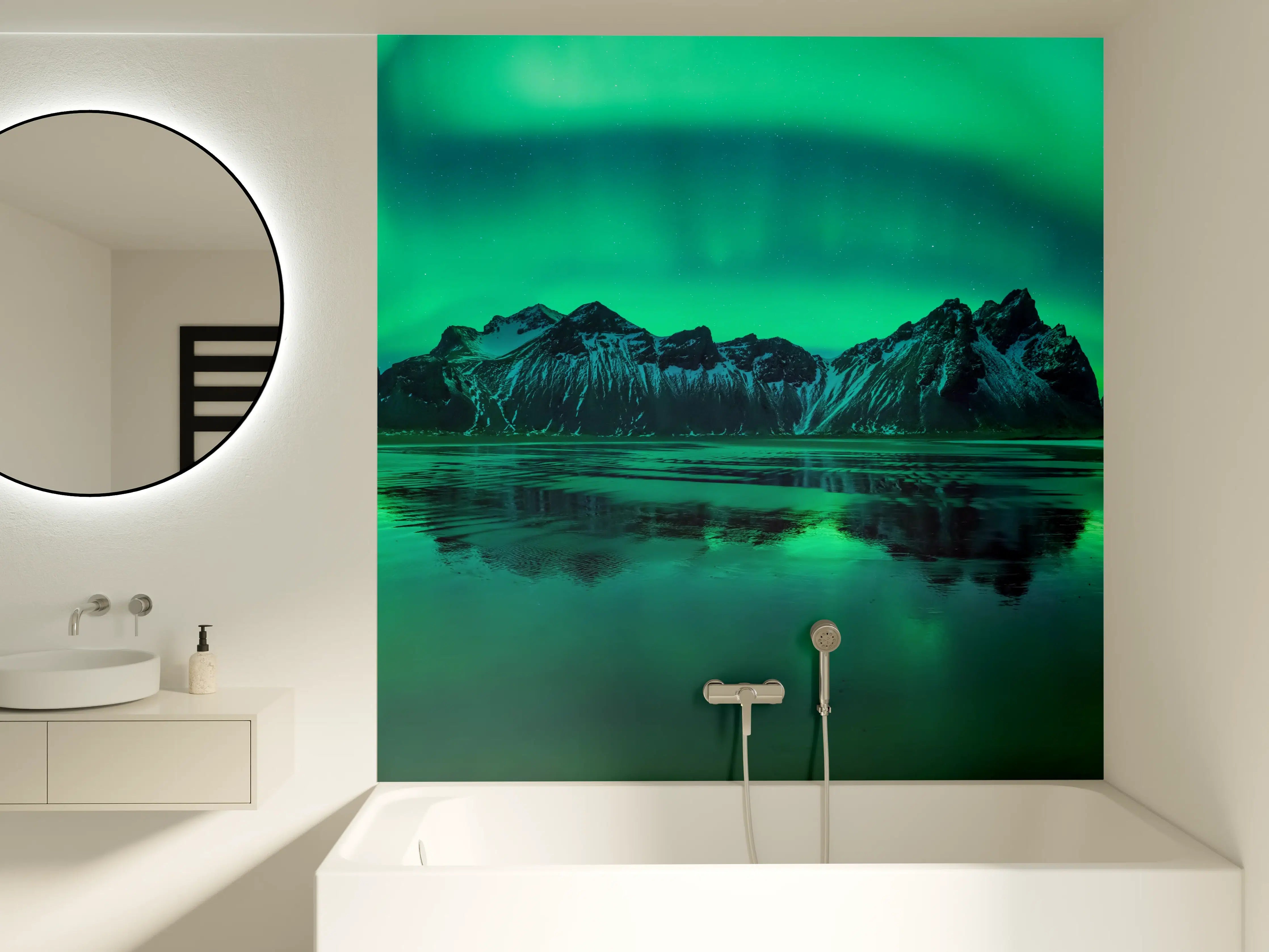 Badewannen-Rückwand - Aurora Stokksnes - Island