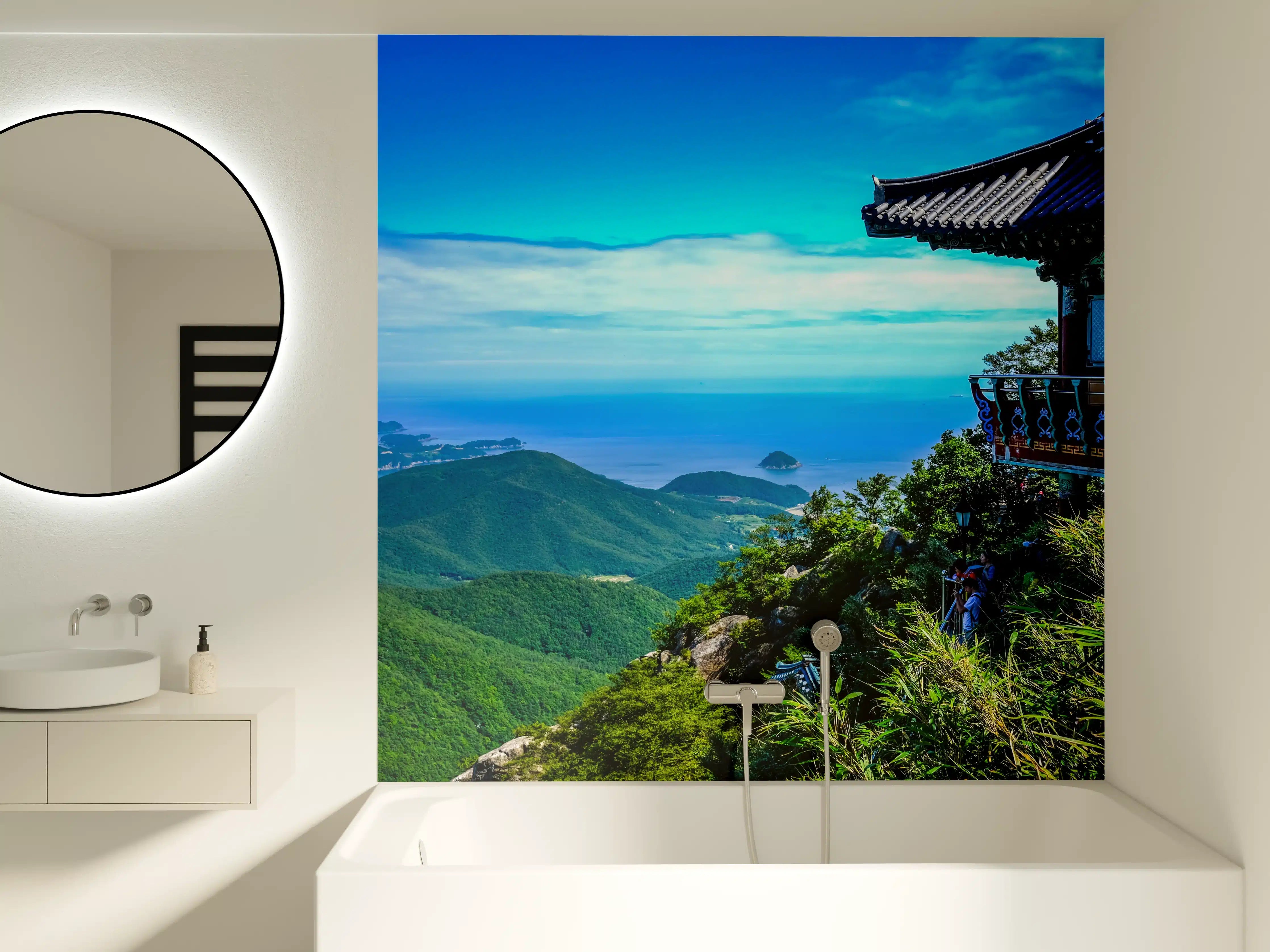Badewannen-Rückwand - Aussicht eines Berges in Südkorea 