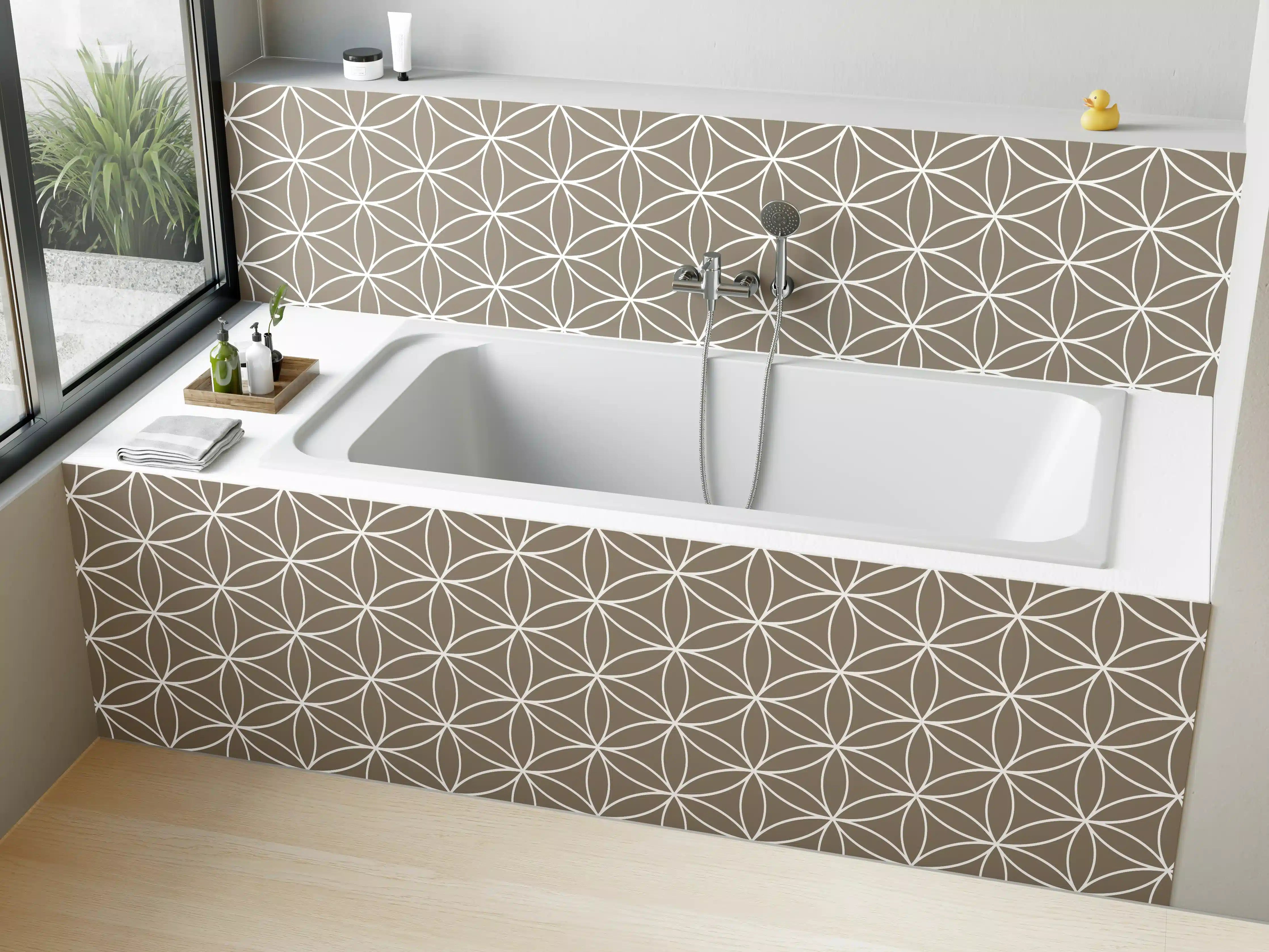 Badewannen-Rückwand - Beige-Ton Muster mit geometrischer Blume