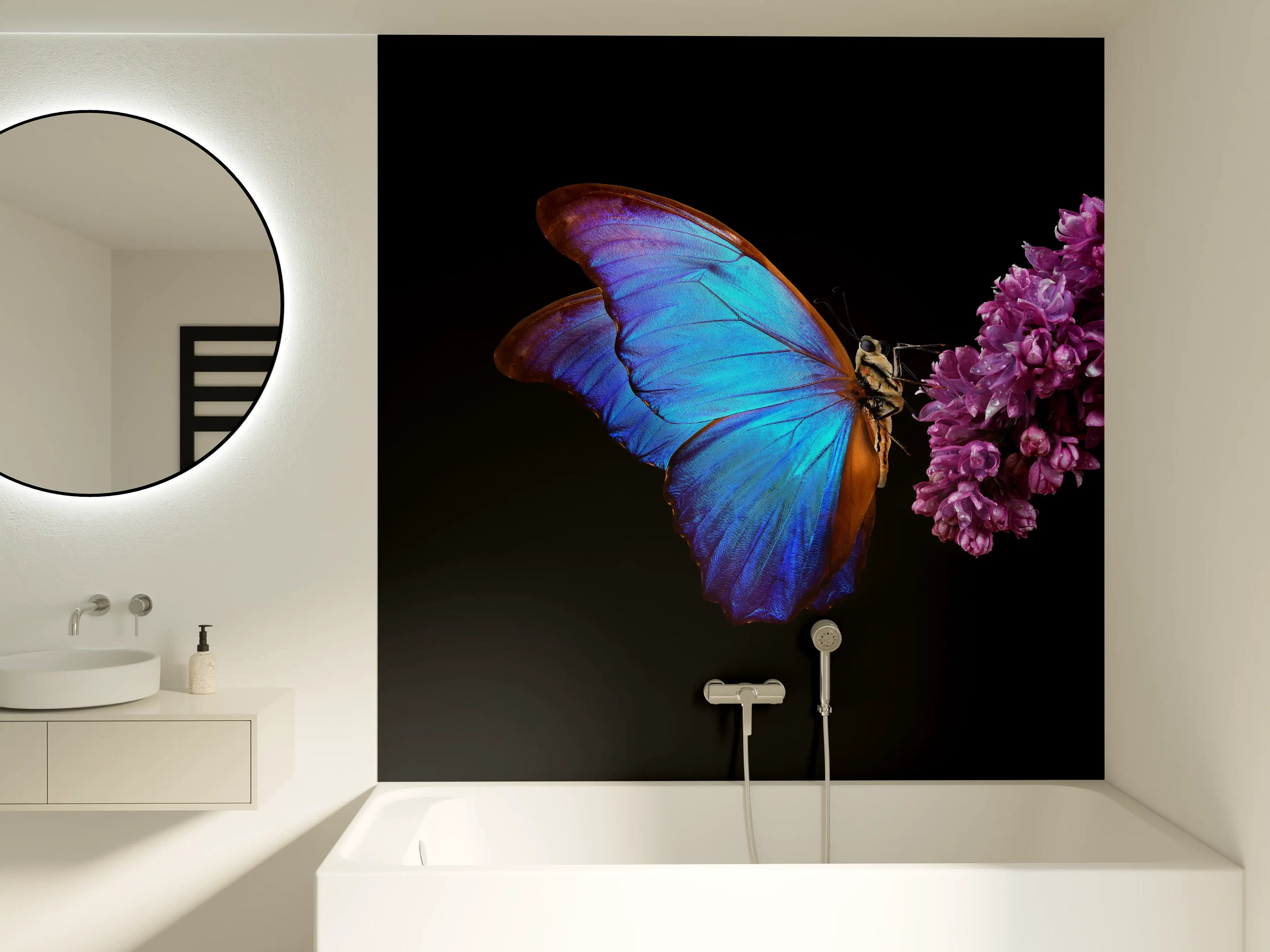 Badewannen-Rückwand - Bläulicher Schmetterling auf Blume