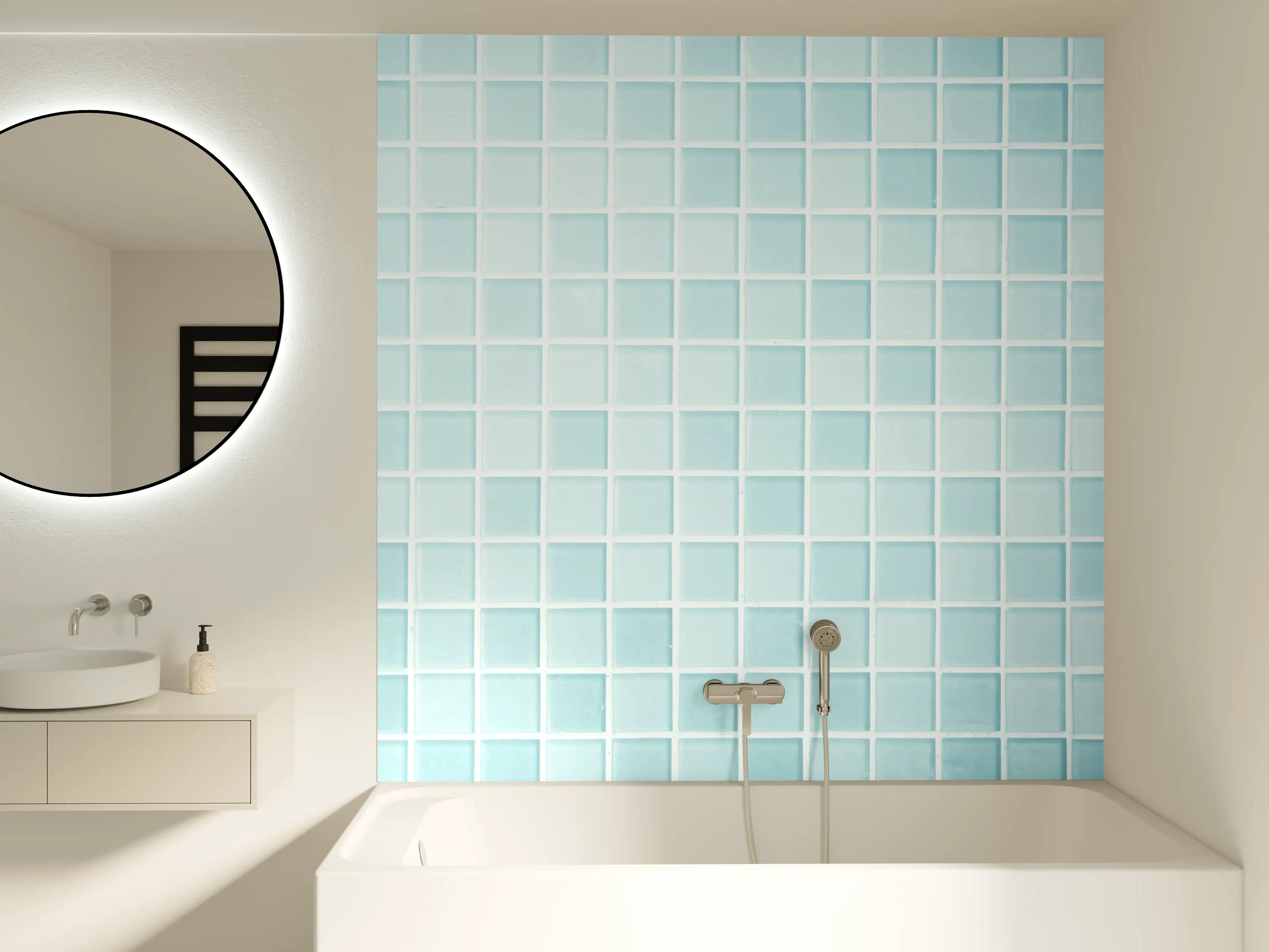 Badewannen-Rückwand - Blau-Weiße Keramikfliesen