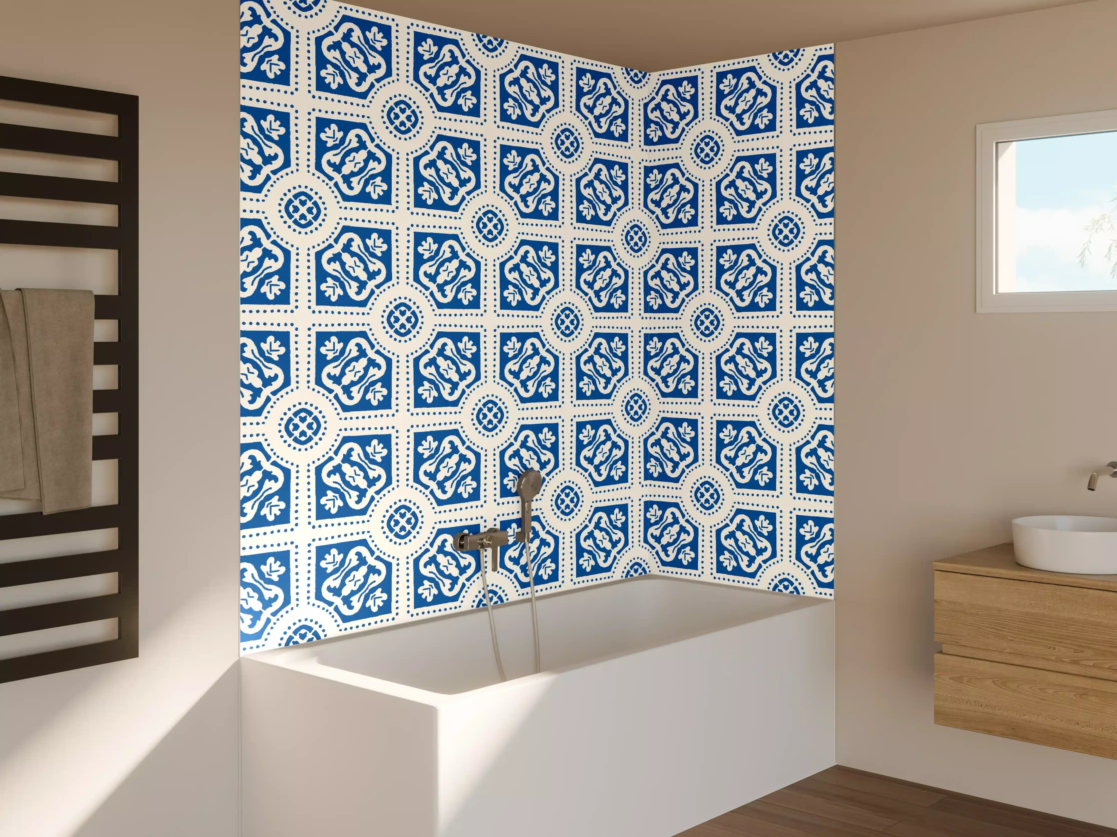 Badewannen-Rückwand - Blau-Weißes geometrisches Muster mit zarten Grautönen